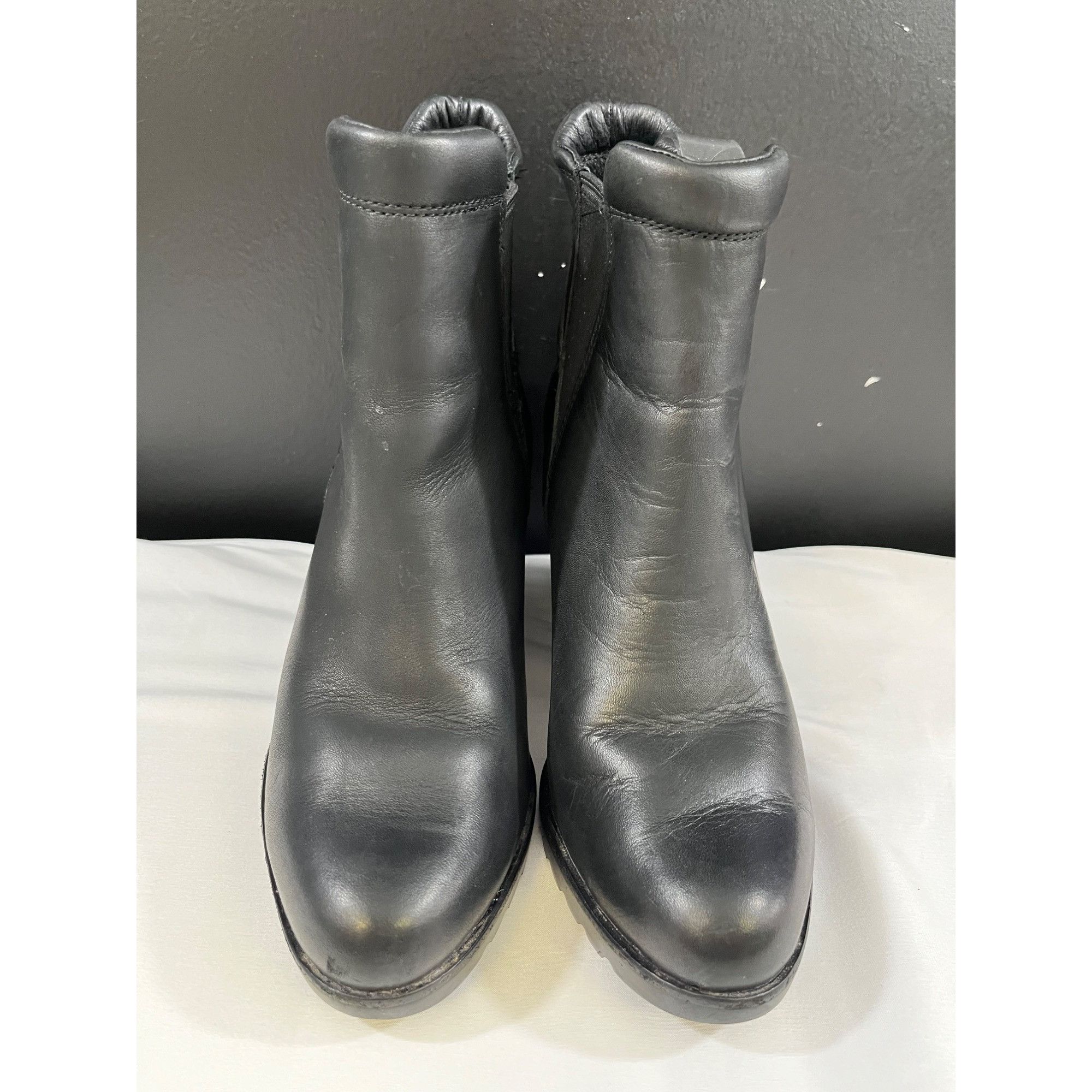 SOREL Sorel Womens Black Leather Chelsea Boots Size 8 SKU 6707 Size US 8 / IT 38 - 2 Thumbnail
