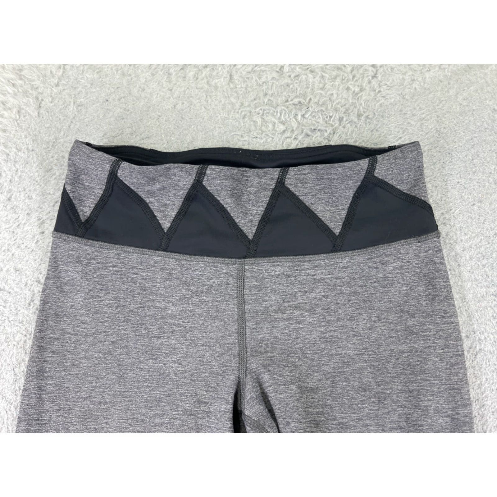 Lululemon Lululemon Pants Womens 6 Gray Inspire Crop II Luxtreme Run Running W6B70S Cropped 21in Inseam Womens Size 28" / US 6 / IT 42 - 6 Thumbnail