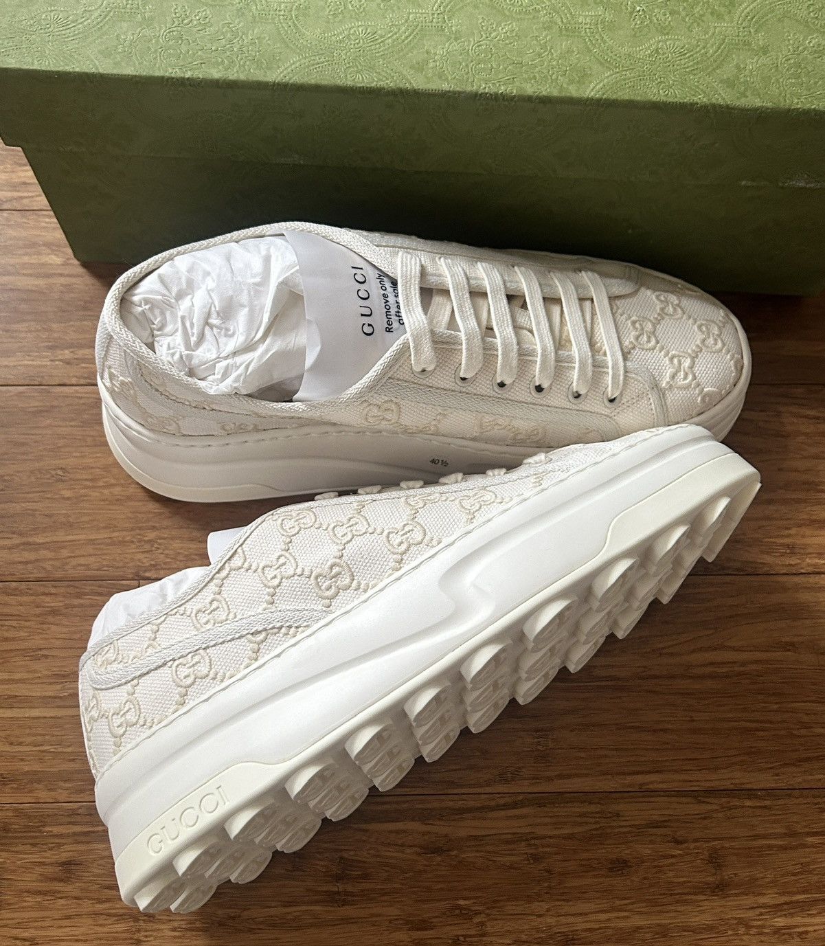 Gucci Gucci Tennis 1977 GG Embroidery Low Top Sneaker Off White Size US 10.5 / IT 40.5 - 5 Thumbnail
