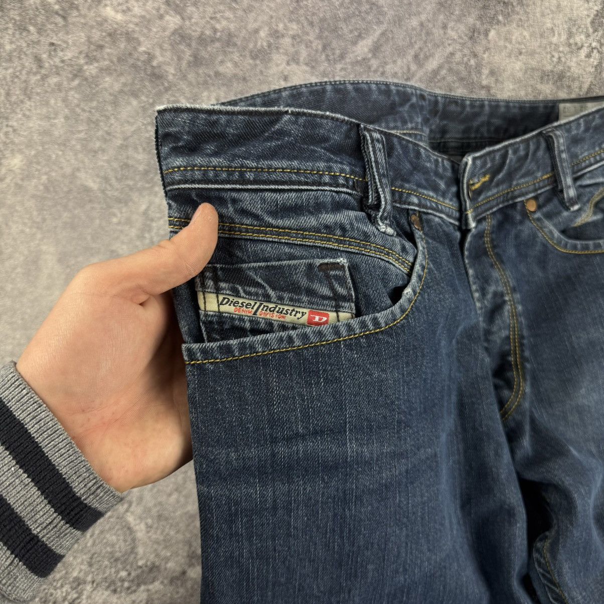 Diesel Diesel Iakop Garment Regular Slim Tapered Wash Jeans Pants Size US 32 / EU 48 - 15 Thumbnail