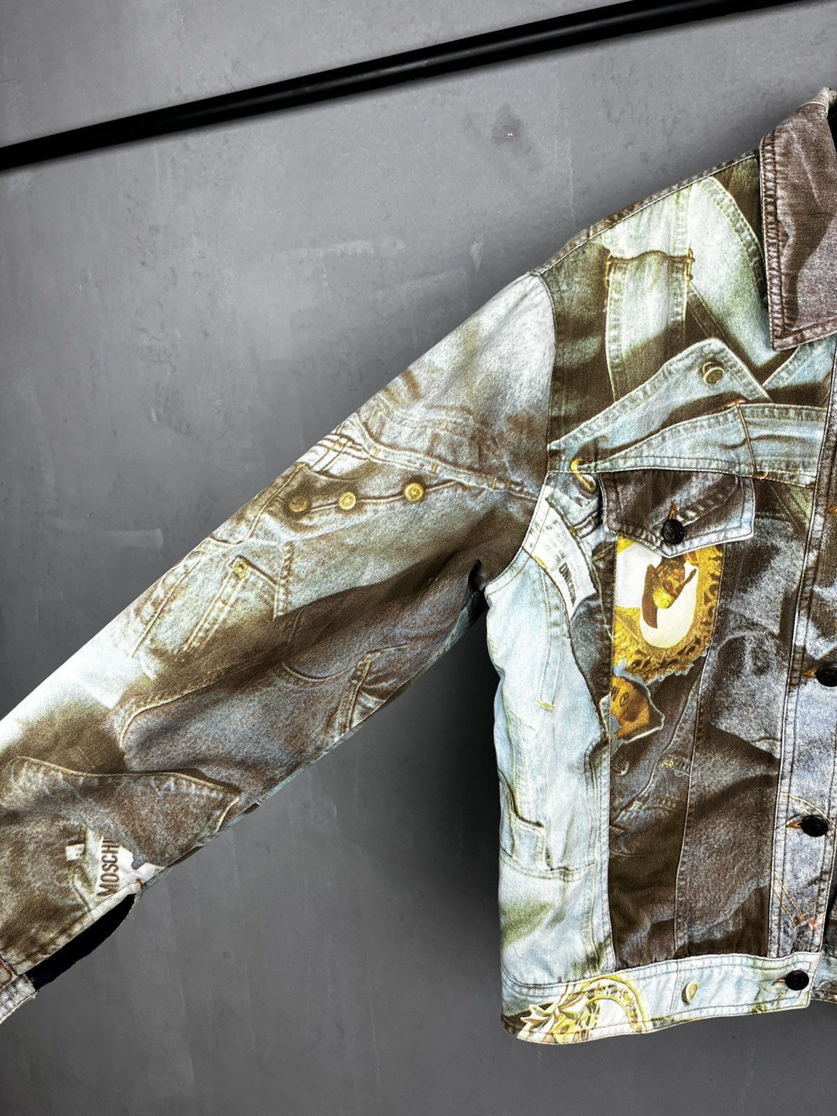 Moschino × Vintage 1990's Vintage Moschino Blue Denim Print Pattern Jacket Size L / US 10 / IT 46 - 11 Thumbnail