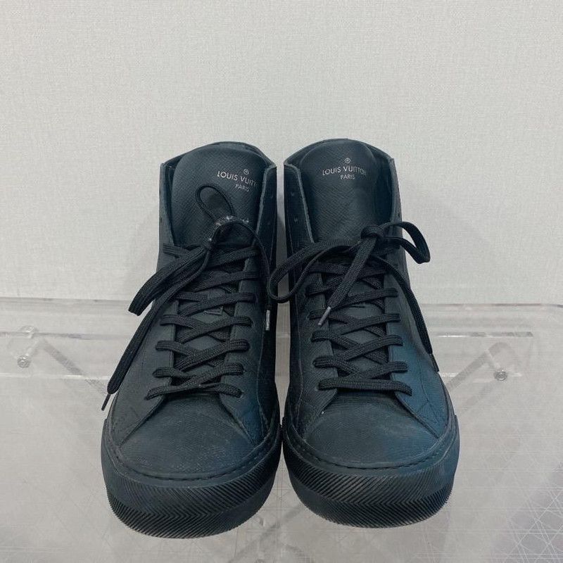 Louis Vuitton Louis Vuitton Tattoo High-top Fashion Sneakers - Size US 8 / EU 41 - 2 Thumbnail