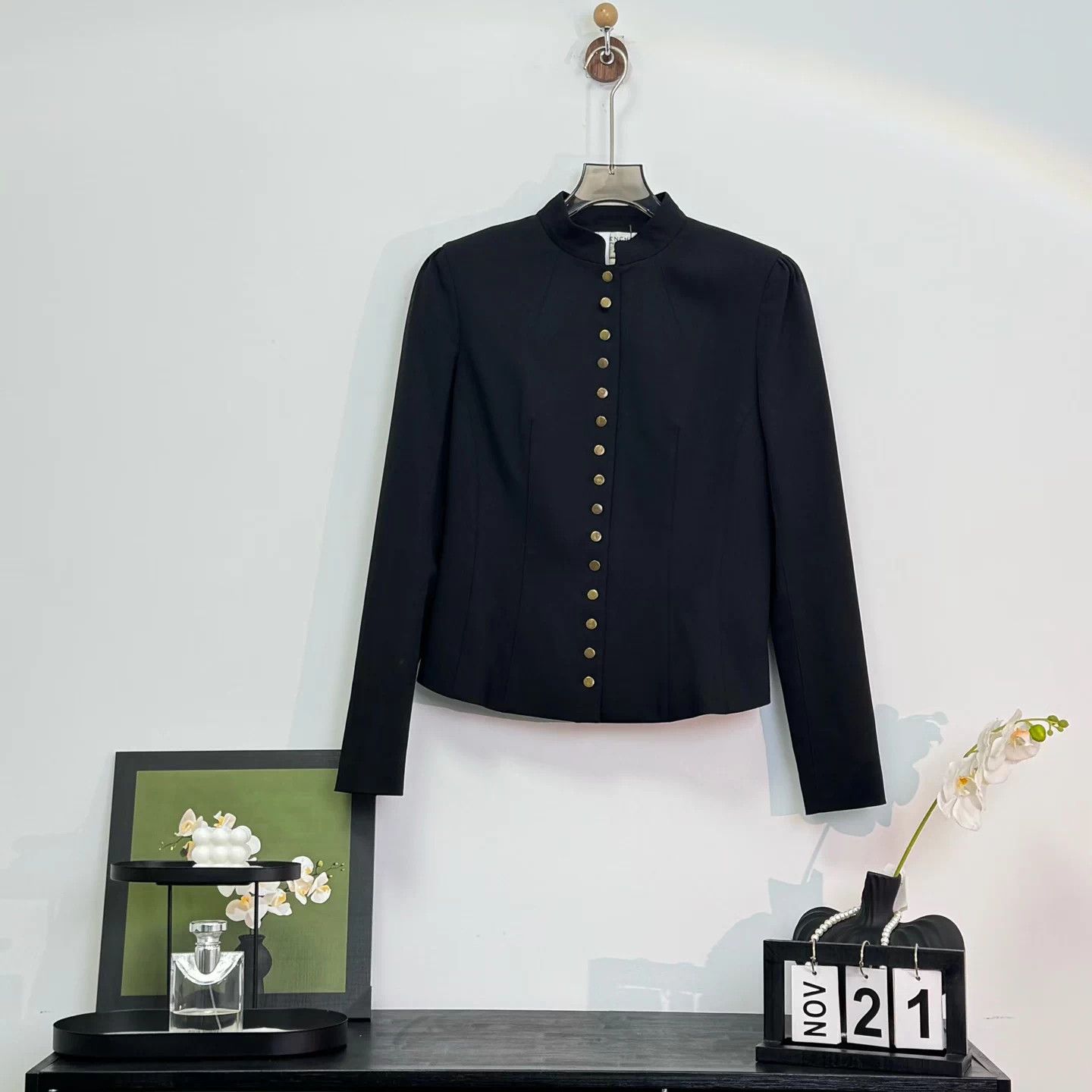Givenchy Givenchy gold-buttoned black jacket, size 40, 98% new Size S / US 4 / IT 40 - 1 Thumbnail