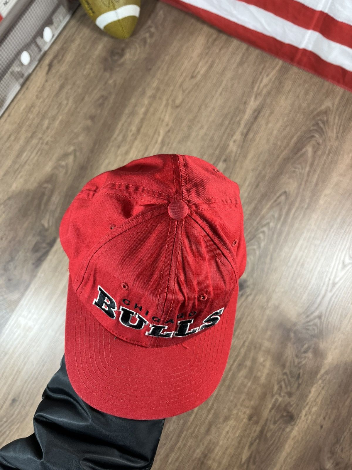 Vintage Vintage Starter Chicago Bulls 90s Hat Cap Size ONE SIZE - 5 Thumbnail