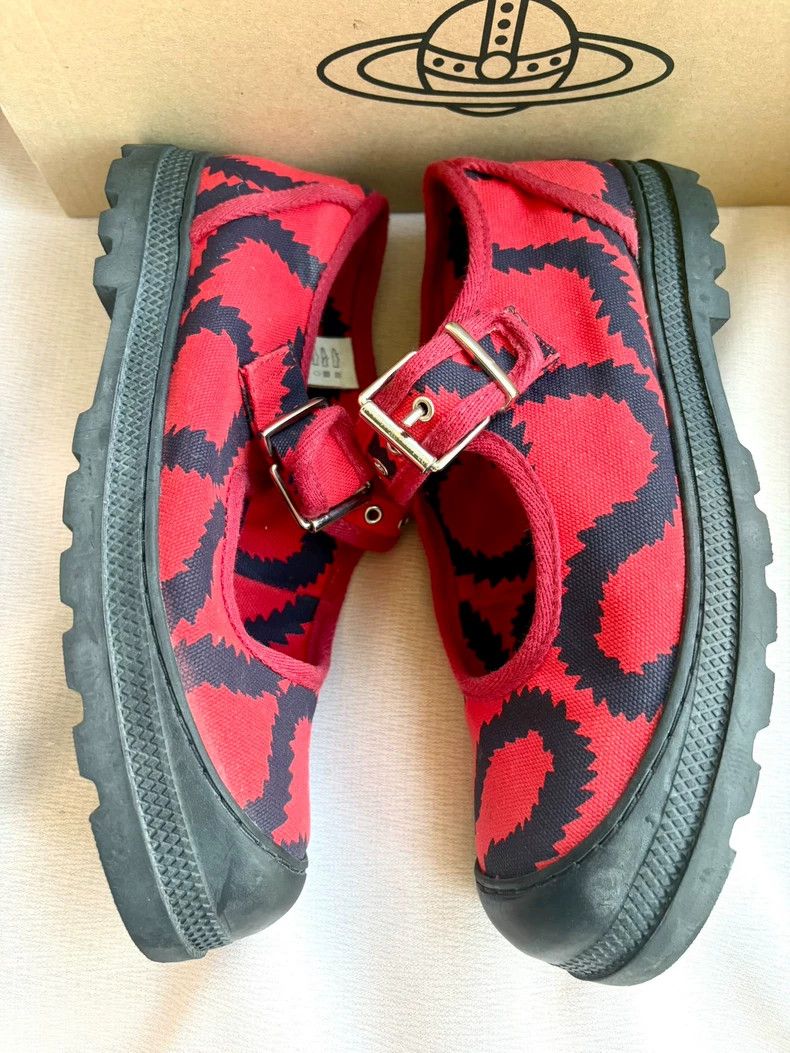 Vivienne Westwood Vivienne Westwood Black and red pirate Mary Jane flats Size US 7.5 / IT 37.5 - 6 Thumbnail