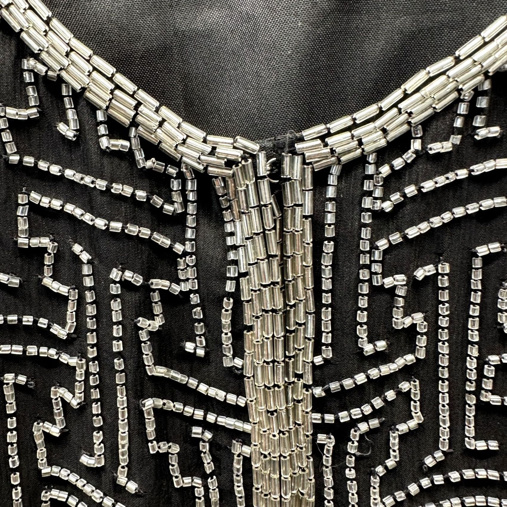 Vogue VINTAGE Night Vogue Shirt Womens Medium Black Silver Sequins Silk Size M / US 6-8 / IT 42-44 - 4 Thumbnail