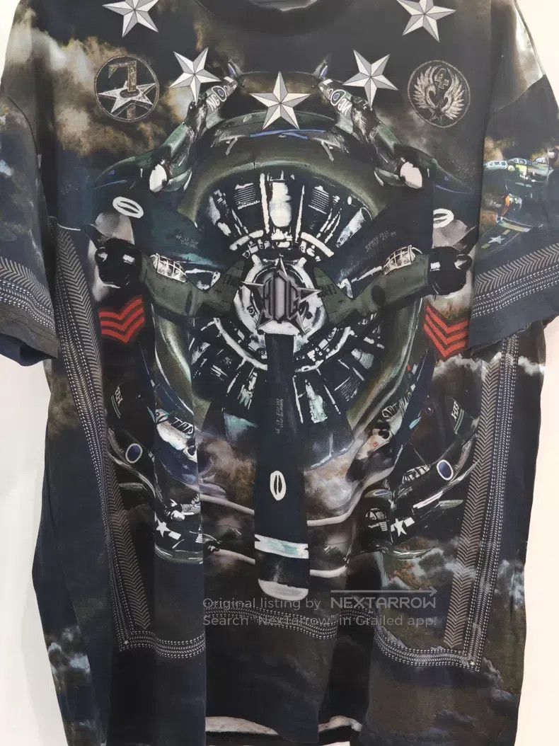 Givenchy Givenchy Limited Edition Short Sleeve Size US XS / EU 42 / 0 - 2 Thumbnail