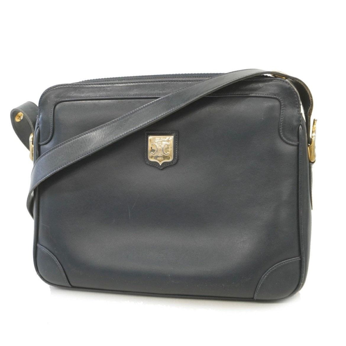 Celine Vintage Celine navy genuine leather shoulder bag. Triomphe Size ONE SIZE - 10 Thumbnail