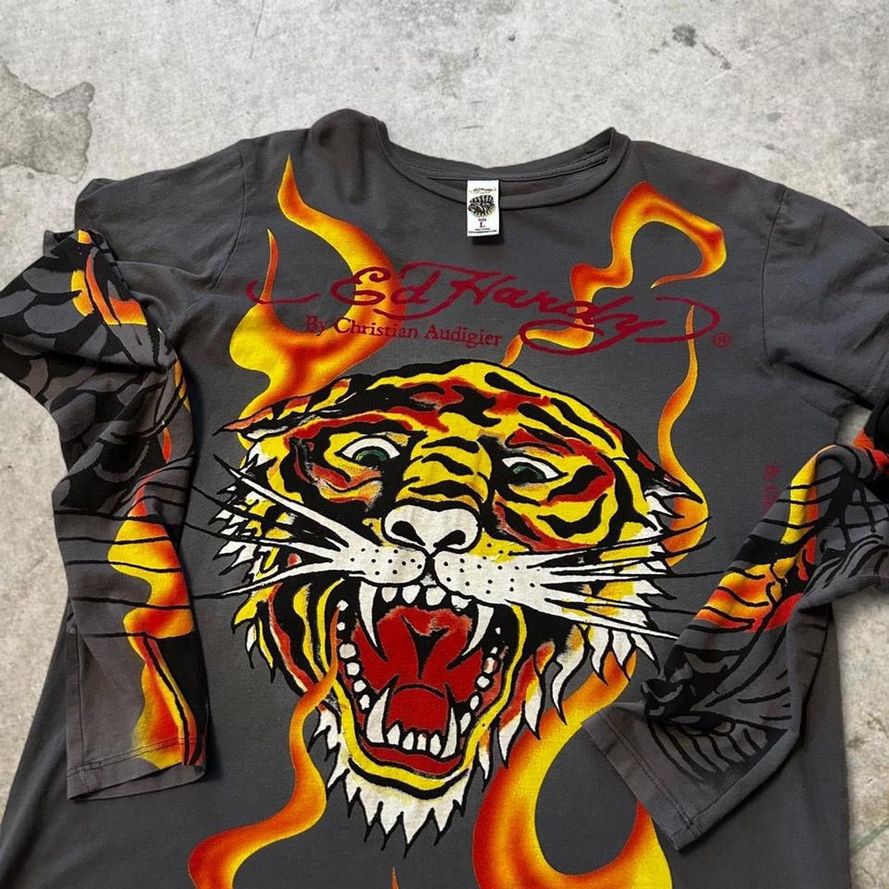 Ed Hardy Vintage Y2K Ed Hardy gray long sleeve tiger skull Size US L / EU 52-54 / 3 - 2 Thumbnail