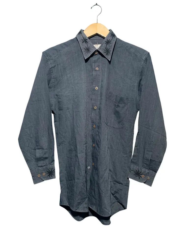 Balenciaga Vintage Balenciaga palm tree embroidered shirt Size US S / EU 44-46 / 1 - 1 Thumbnail