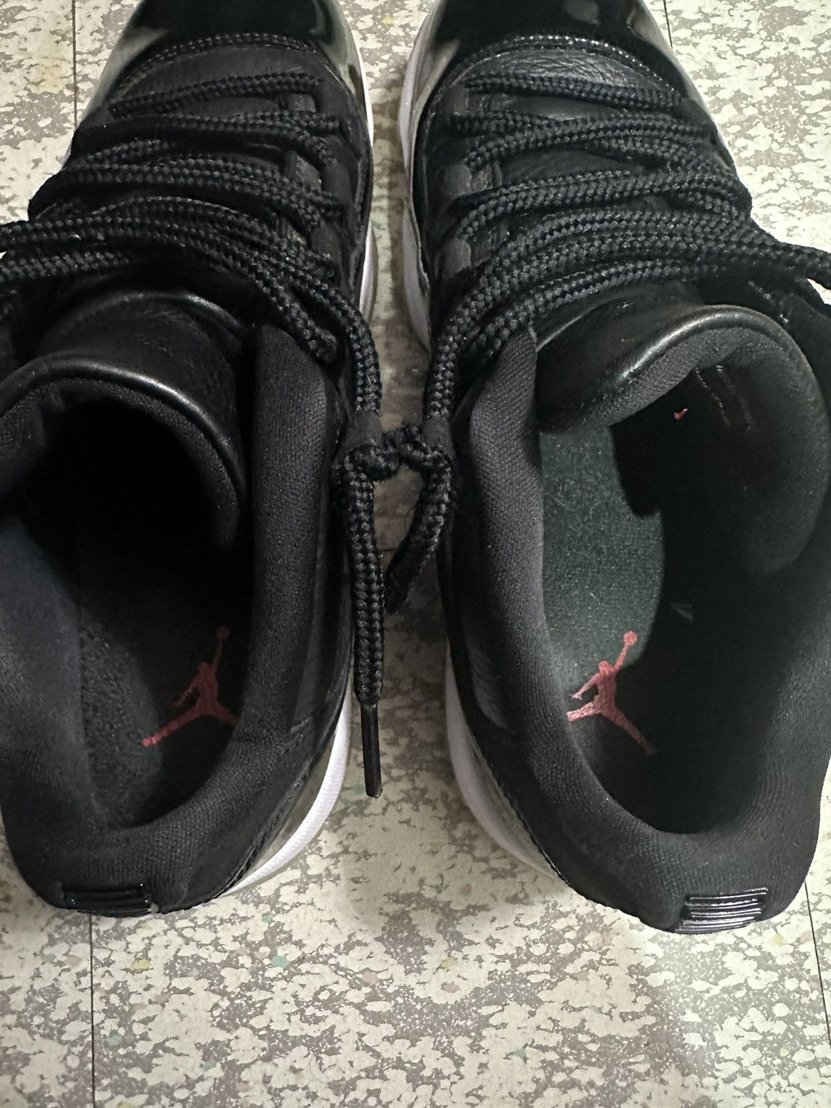Jordan Brand Jordan 11 low “72-10” Size US 10 / EU 43 - 5 Thumbnail
