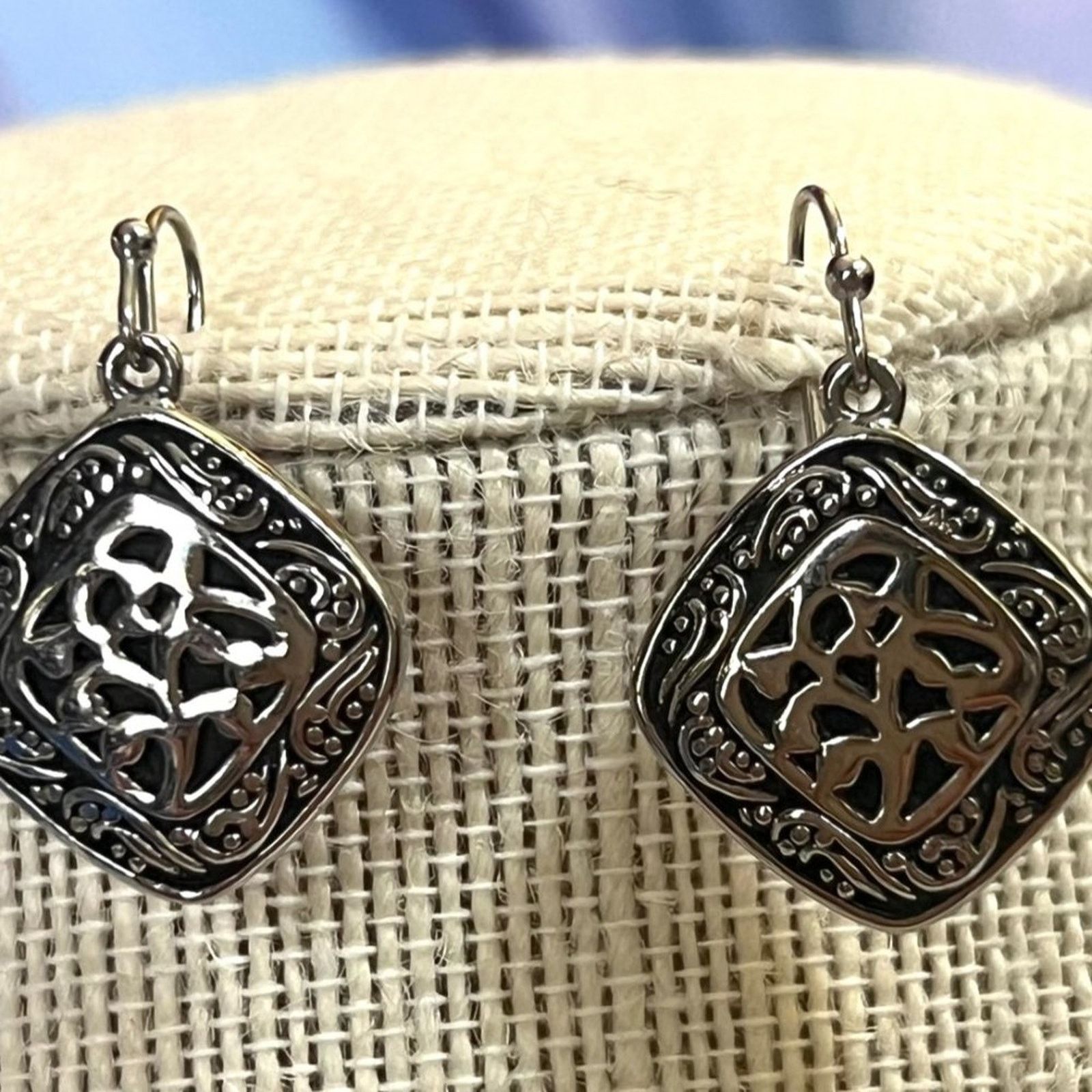 Other Vintage Signed - Lia Sophia - SET - Leather Necklace Earring Size ONE SIZE - 3 Thumbnail