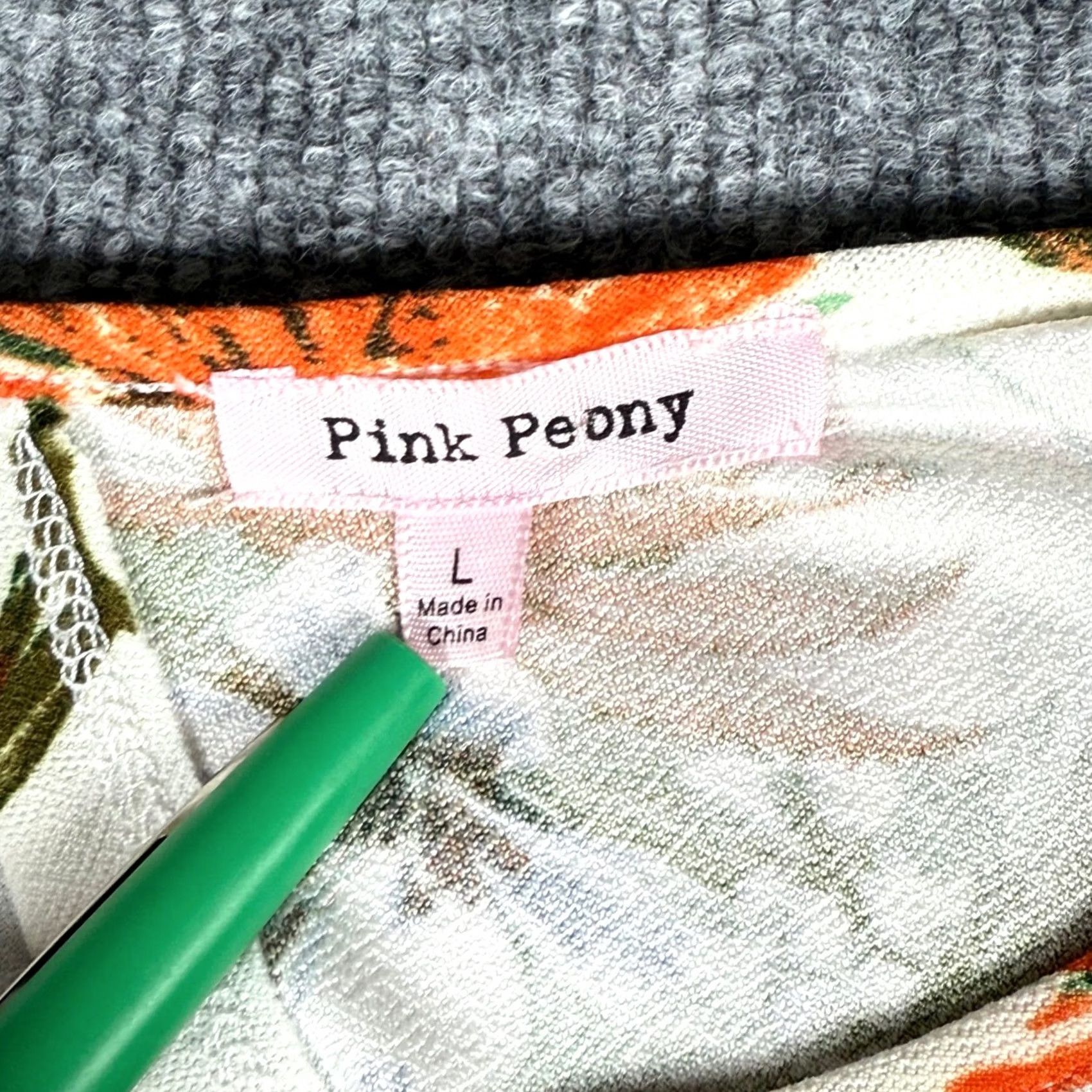 Vintage Pink Peony Floral Cropped Open Back Tie Women's Top Summer Boho T-Shirt Cap Sleeve Short Sleeve Round Neck Womens Size L / US 10 / IT 46 - 3 Thumbnail