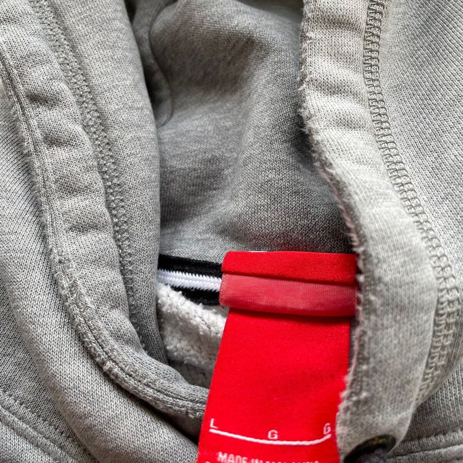 Nike Vintage Nike Sportswear Swoosh Hoodie Sweatshirt Large Gray Size US L / EU 52-54 / 3 - 4 Thumbnail