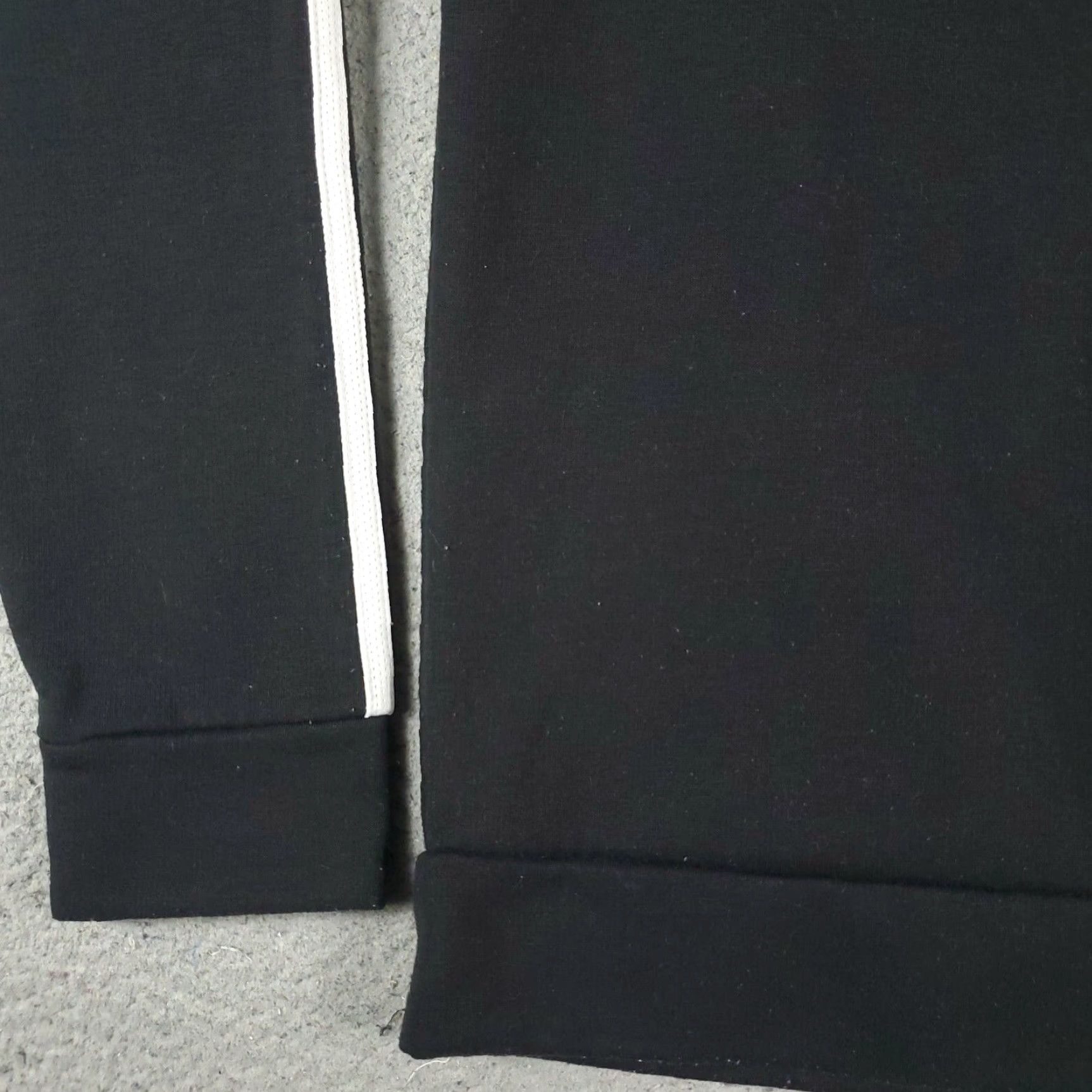 Adidas Adidas Mens Medium Black Crew Neck Cotton Blend Pullover Sweater Size US M / EU 48-50 / 2 - 3 Thumbnail