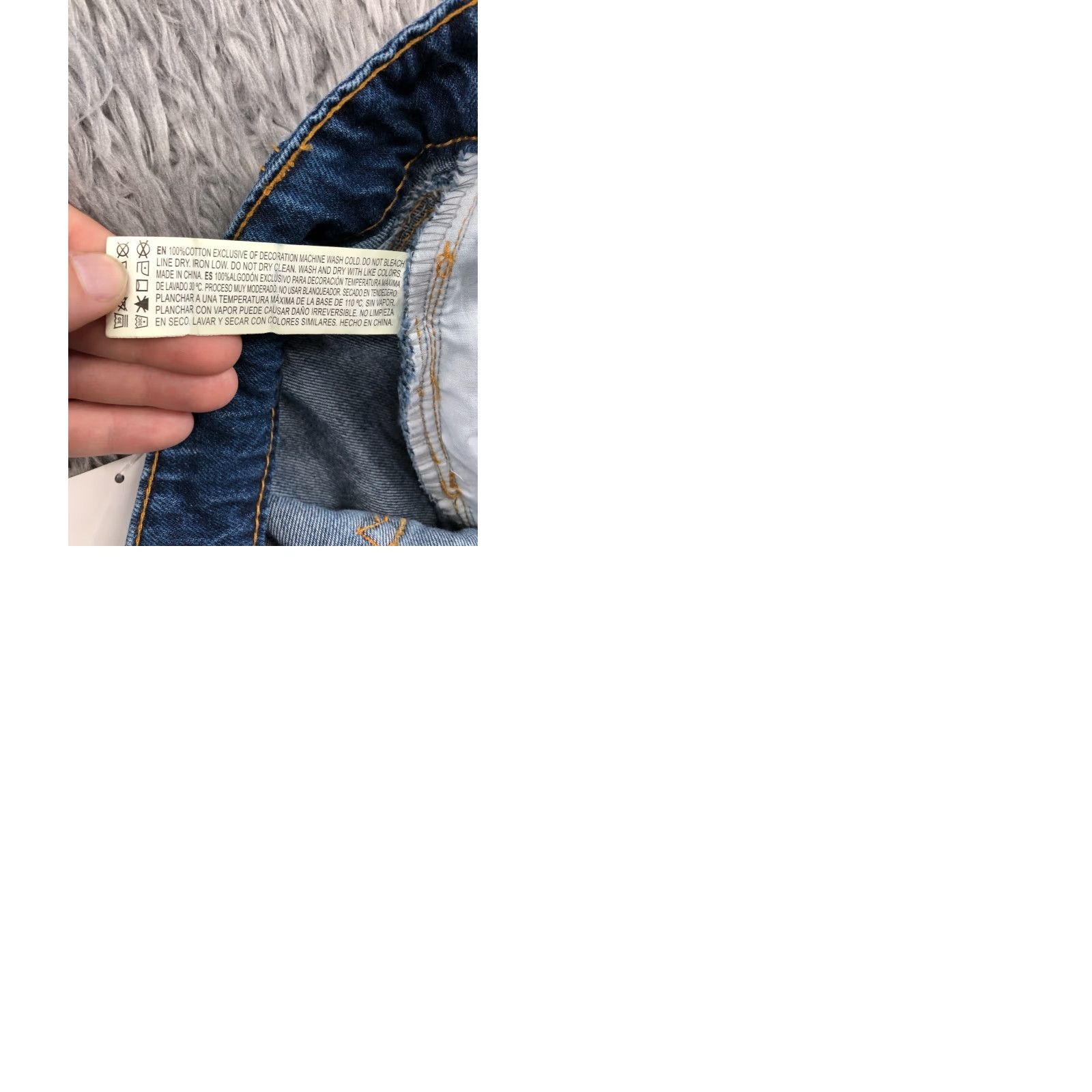 Forever 21 FOREVER 21 Jeans Straight 16 Womens Dark Blue Denim 5-Pocket Regular Waist 36 Inseam 32 in Color Blue Size 38" / US 16 / IT 52 - 10 Thumbnail