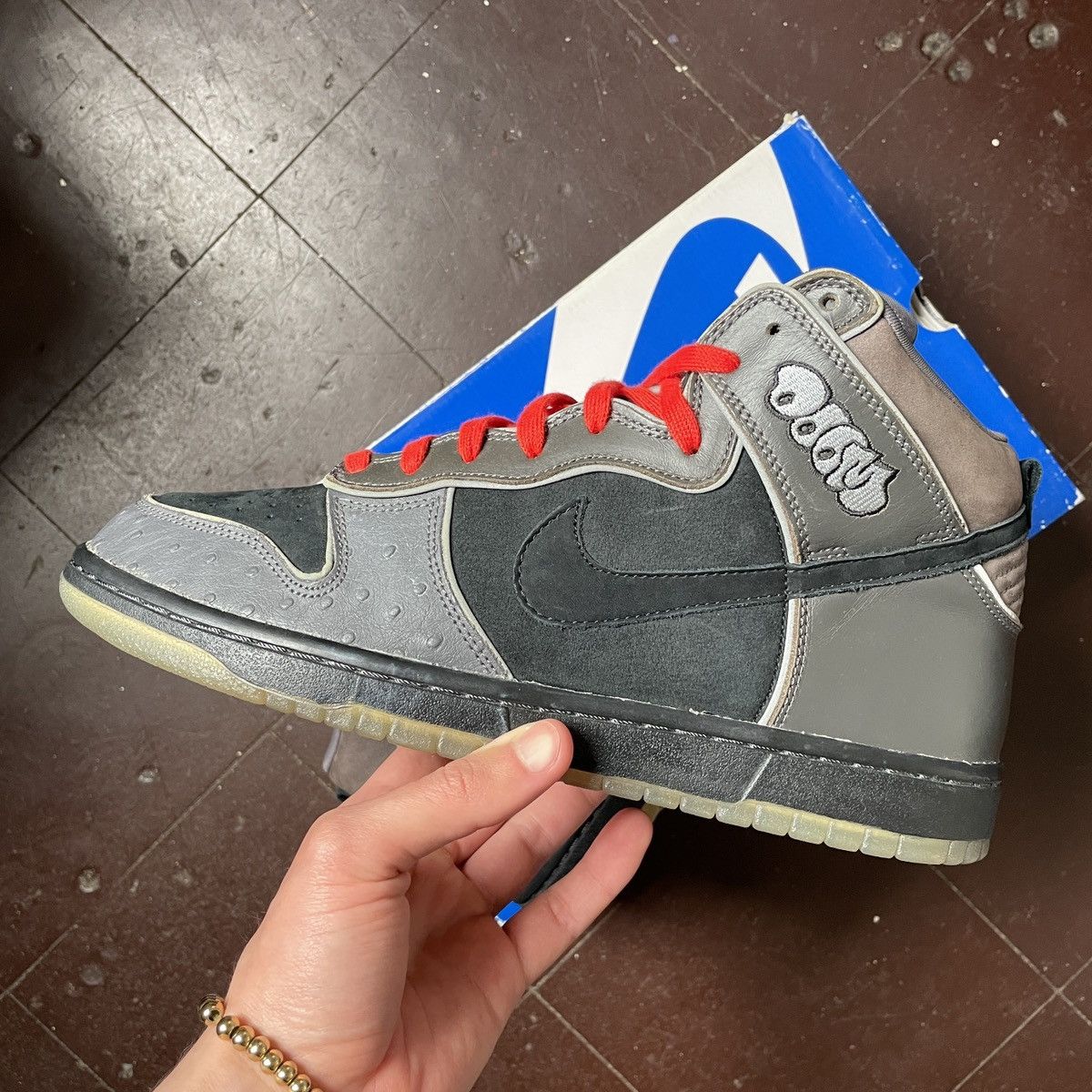 Vintage 2007 NIKE DUNK HIGH PREMIUM SB MF DOOM futura heineken Size US 11 / EU 44 - 9 Thumbnail