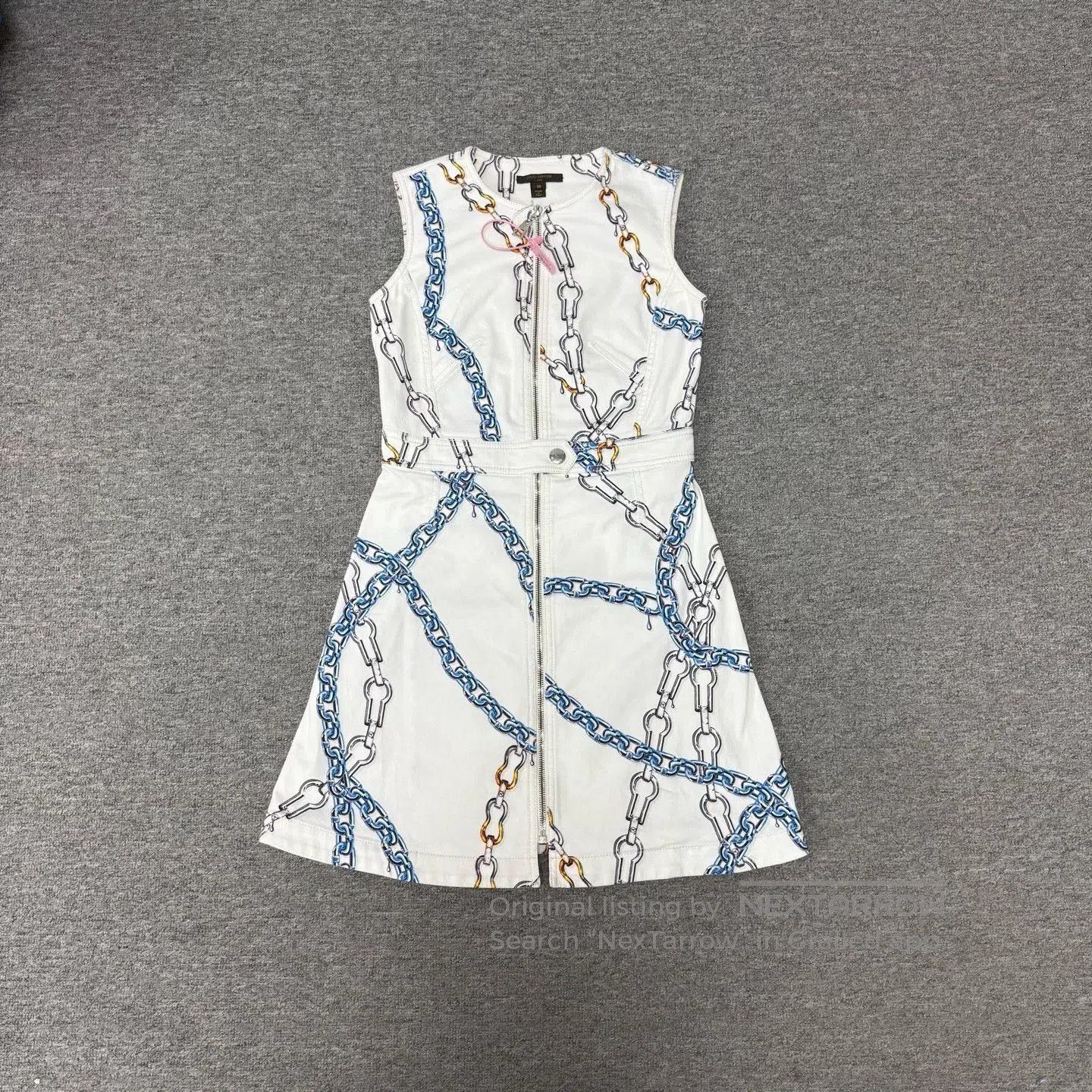Louis Vuitton Louis Vuitton Chain Print Denim Dress. Size XS / US 0-2 / IT 36-38 - 1 Thumbnail