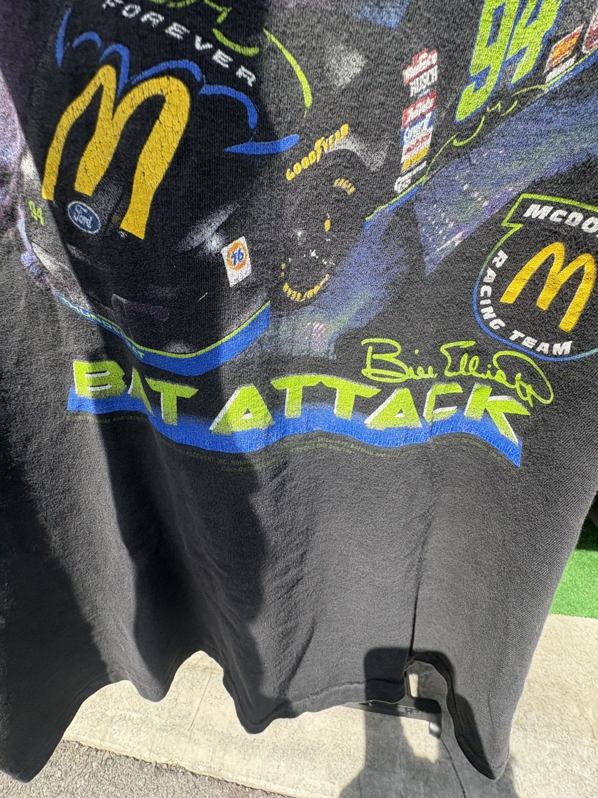 DC Comics × NASCAR × Vintage Vintage 1995 Bill Elliott NASCAR Batman McDonalds T-Shirt Size US XL / EU 56 / 4 - 5 Thumbnail
