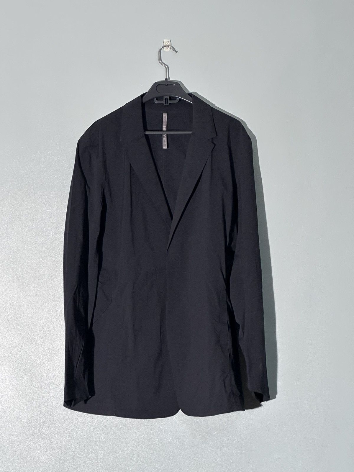 image of Arcteryx Veilance Indisce Blazer in Black, Men's (Size XL)