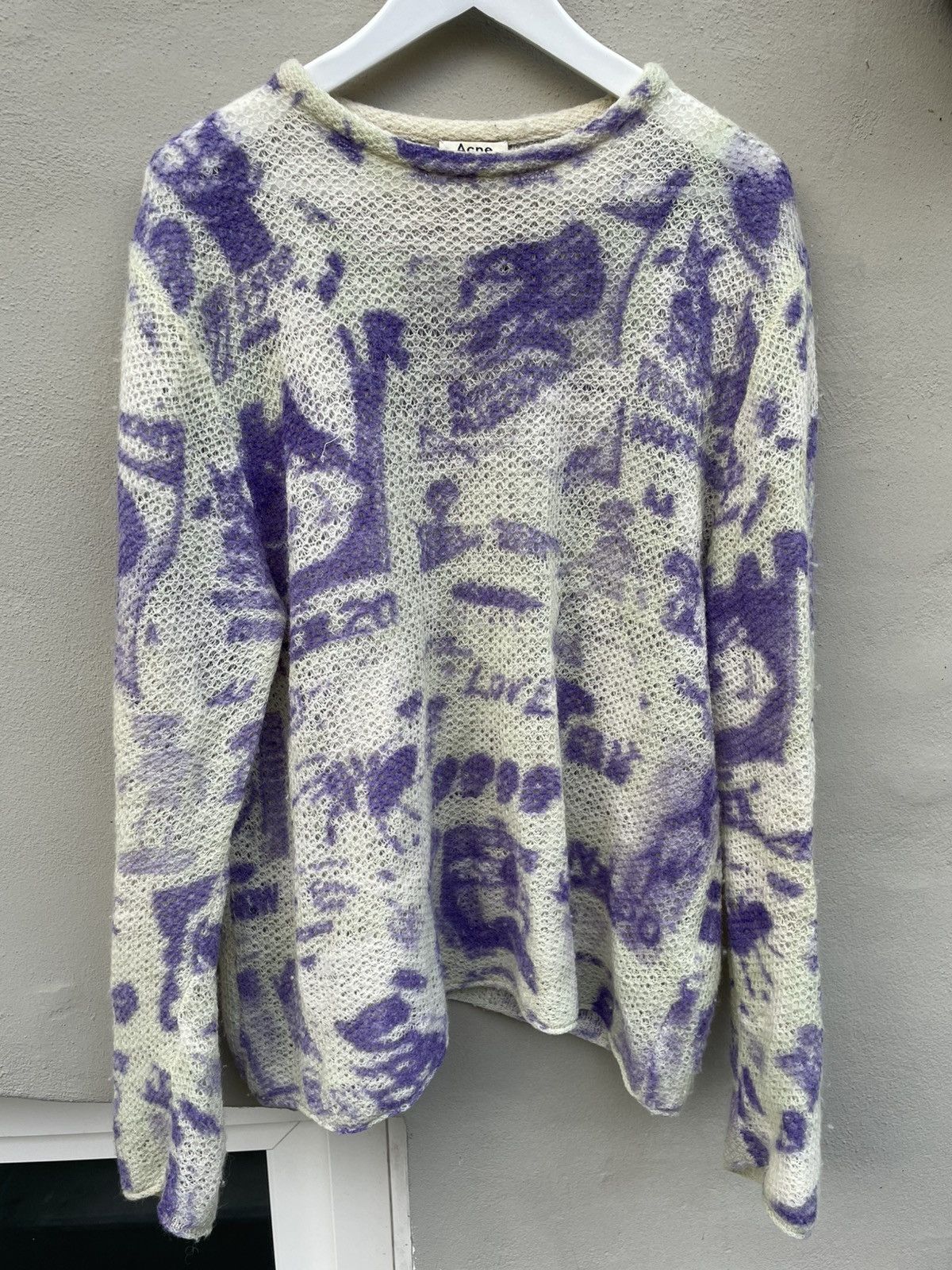 Acne Studios Acne Studios FW19 purple scribble rave poster knit sweater Size US L / EU 52-54 / 3 - 1 Thumbnail