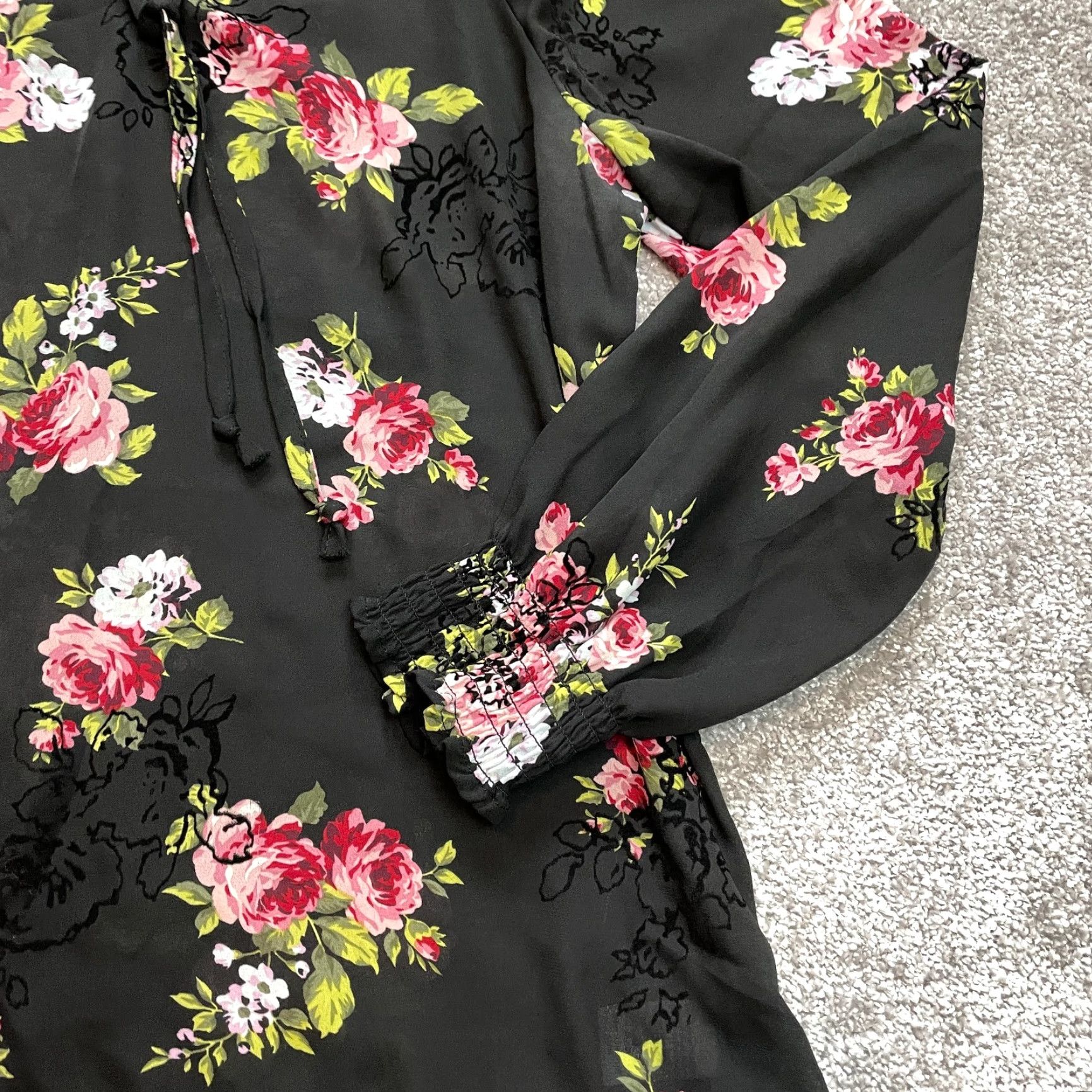 Vintage Time & True Blouse Shirt Womens Medium 8-10 Black Floral Long Sleeve Stretch Top Size M / US 6-8 / IT 42-44 - 2 Thumbnail