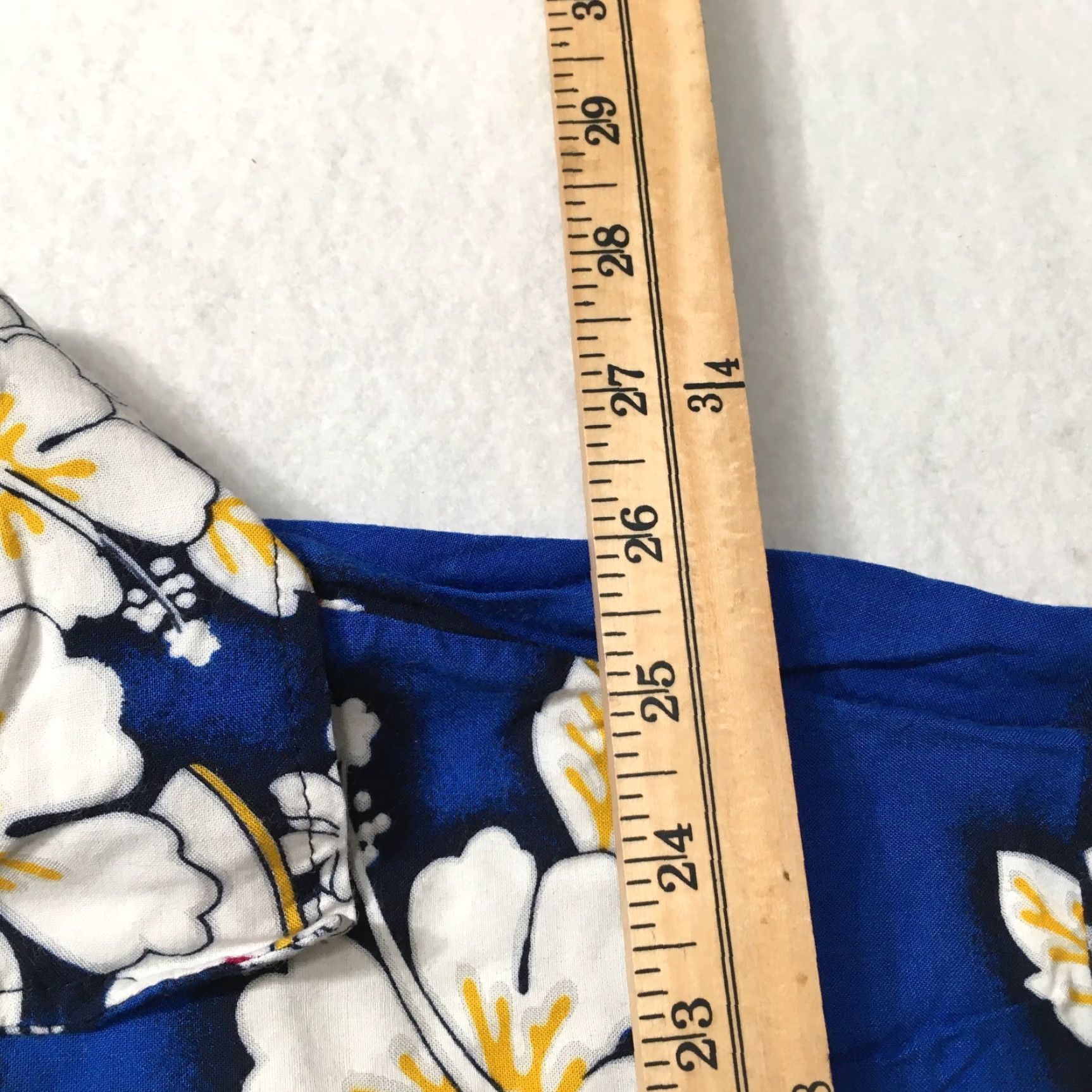 Vintage KOKO Shirt Men Medium Blue Classic Surfer Print Cotton Floral Short Sleeve Button-Up Collared Hawaiian Theme Size US M / EU 48-50 / 2 - 6 Thumbnail