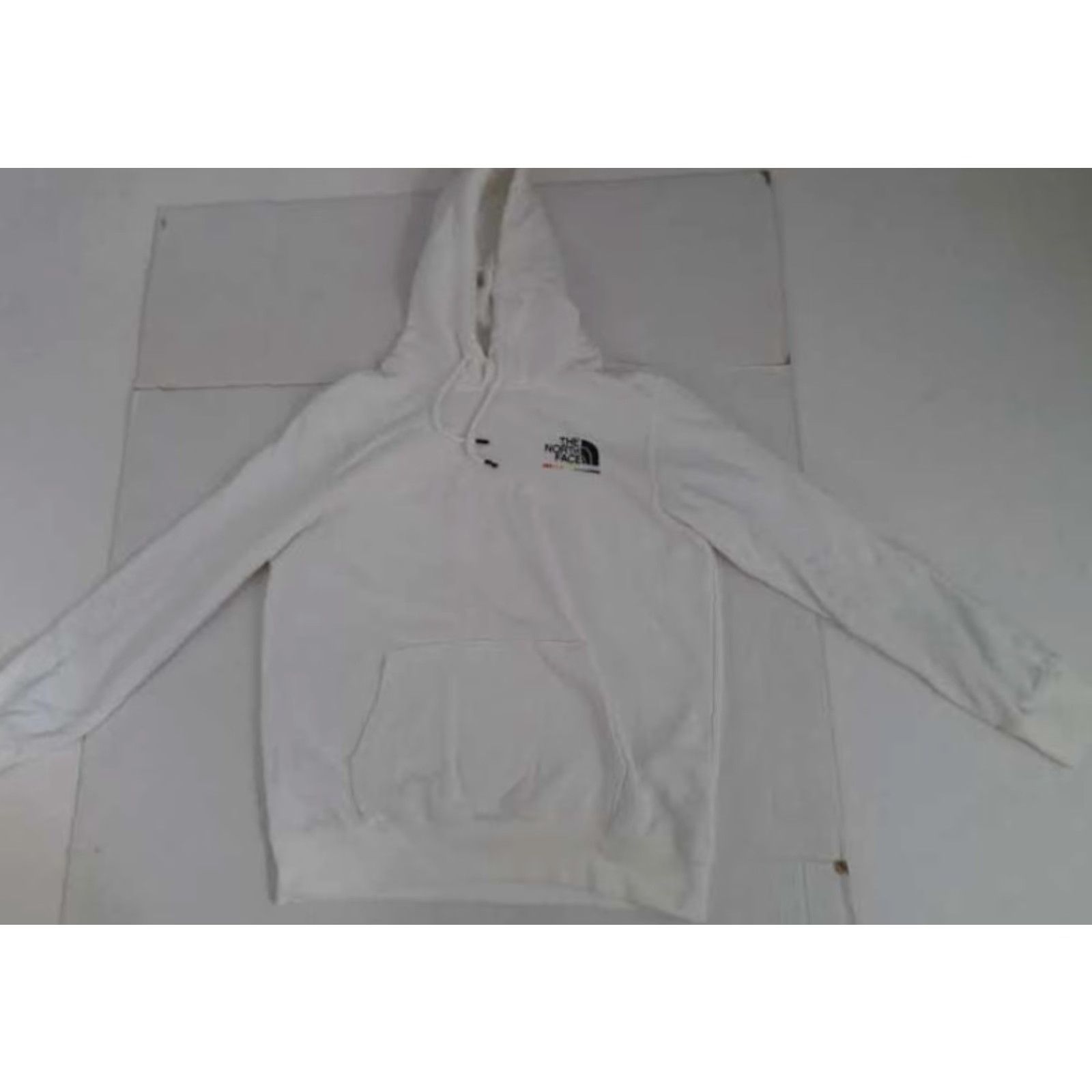 The North Face VINTAGE North Face Sweatshirt Hooded Logo White Large Unisex Adults Regular Cotton Canvas Pullover Outdoor Size US L / EU 52-54 / 3 - 3 Thumbnail
