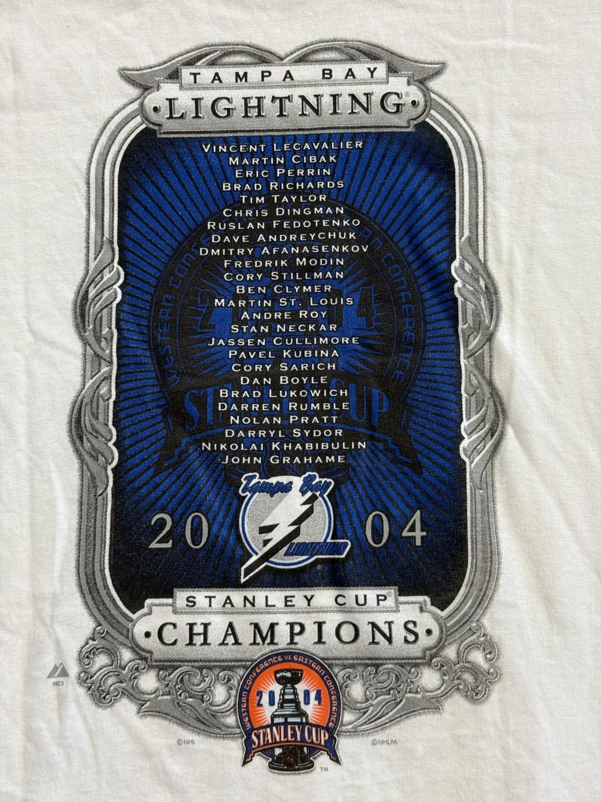 Gildan Vintage NHL Tampa Bay Lightning Stanley Cup Champions 2004 Size US XL / EU 56 / 4 - 5 Thumbnail
