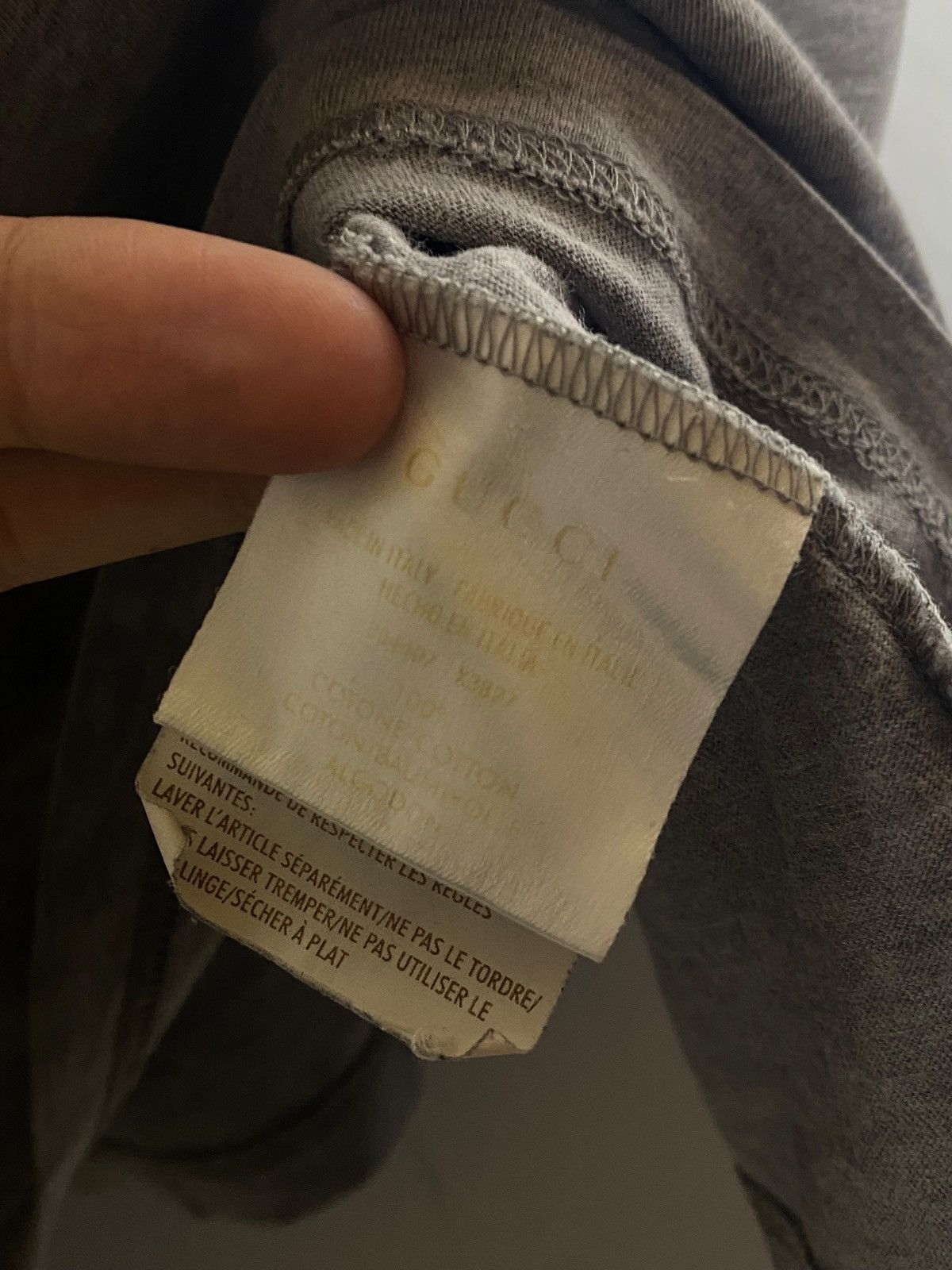Gucci Vintage Gucci S/S 2003 “Identity” Grey Authentic T-shirt Size US S / EU 44-46 / 1 - 16 Thumbnail