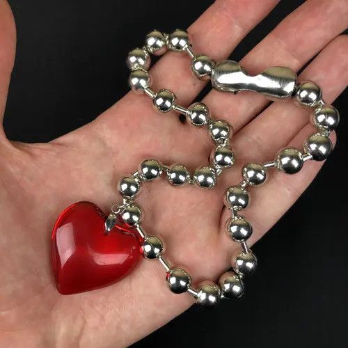 VIBE Big Red Heart Chain Goth Punk Jewelry Grunge Necklace Size ONE SIZE - 4 Thumbnail
