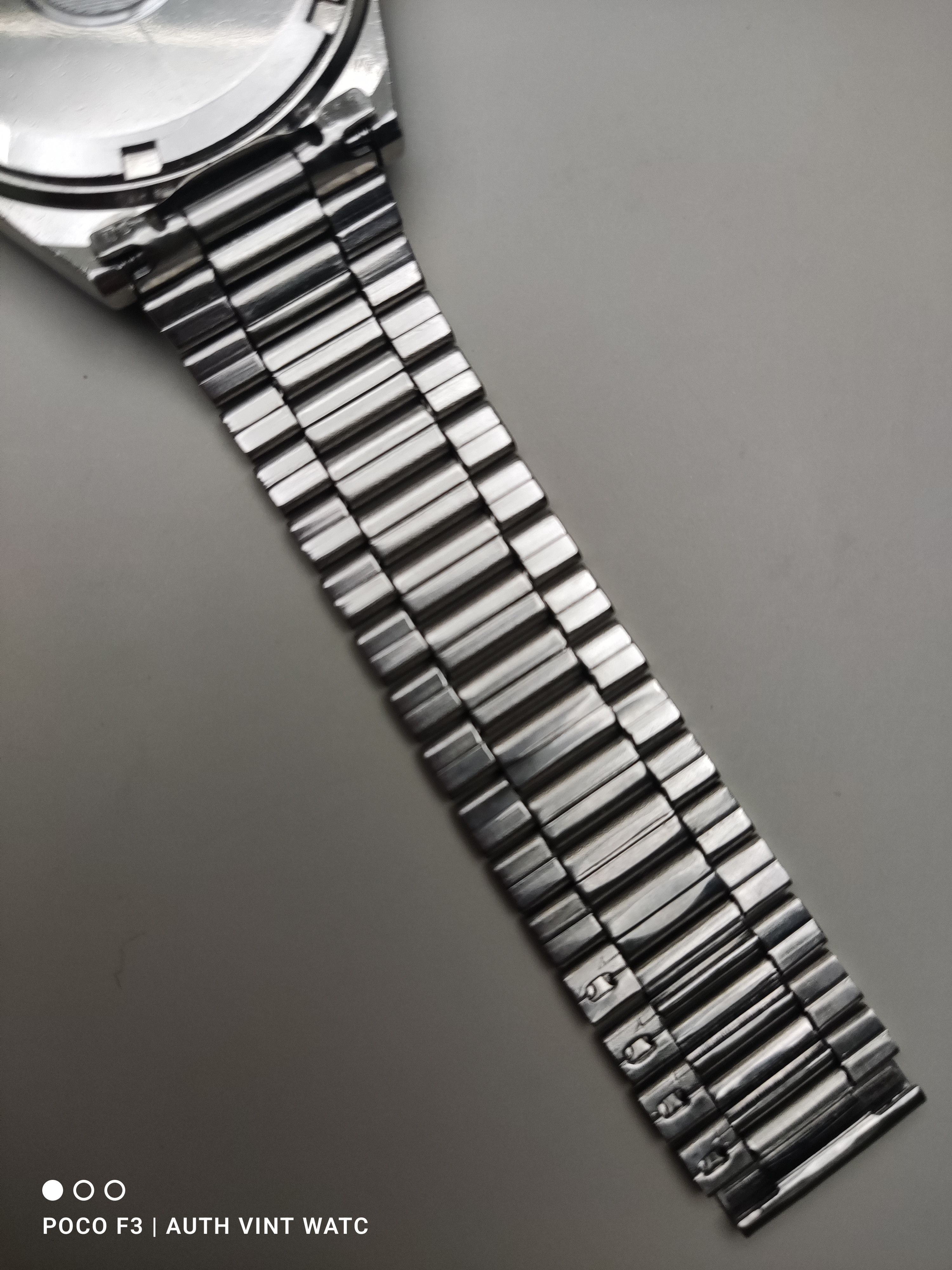 Seiko Rare Authentic Vintage Seiko Quartz SilverWave 8229-8000 Size ONE SIZE - 19 Thumbnail