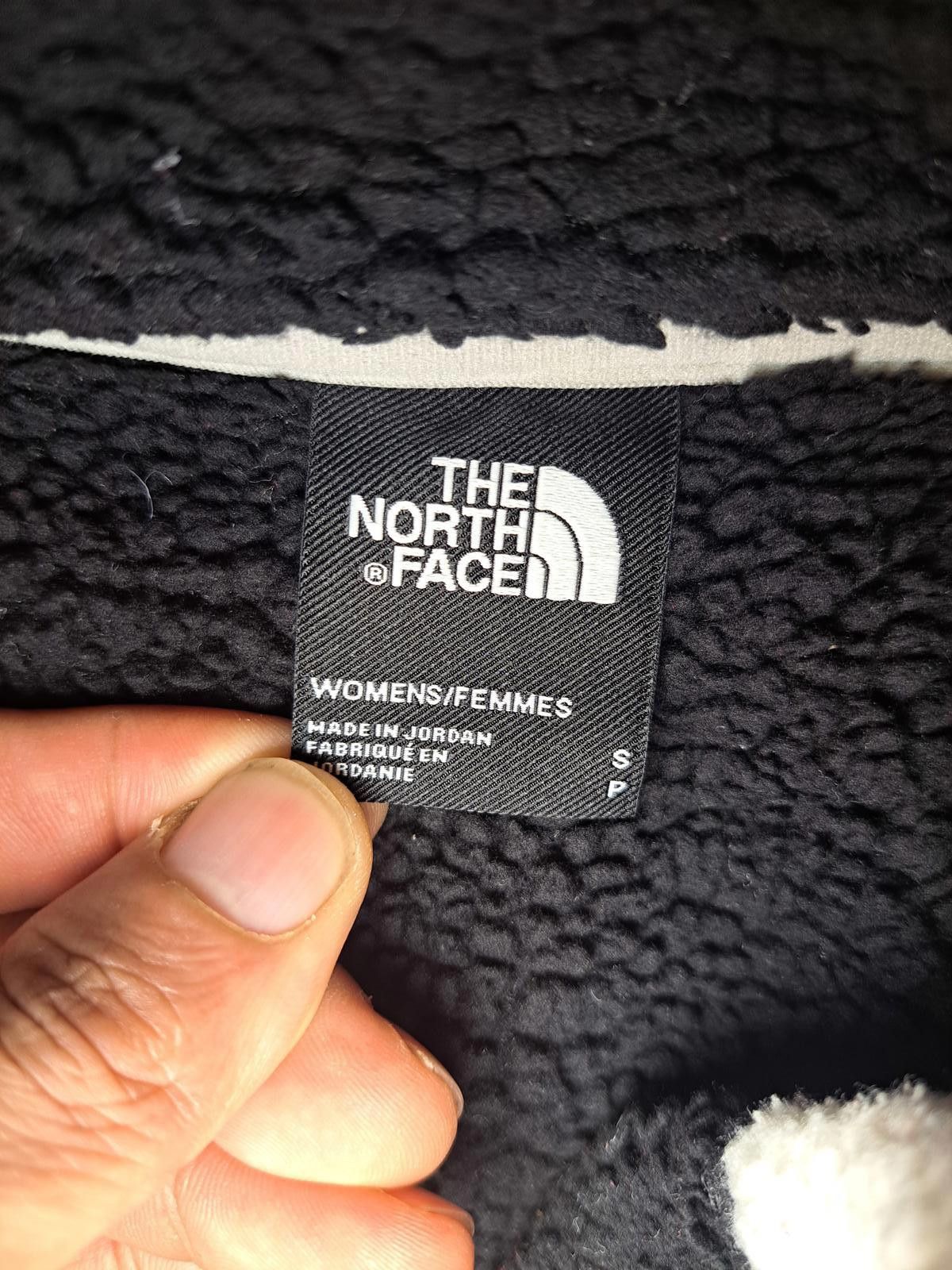 The North Face The North Face Jacket Womens Small White Black Silver Button Size S / US 4 / IT 40 - 4 Thumbnail