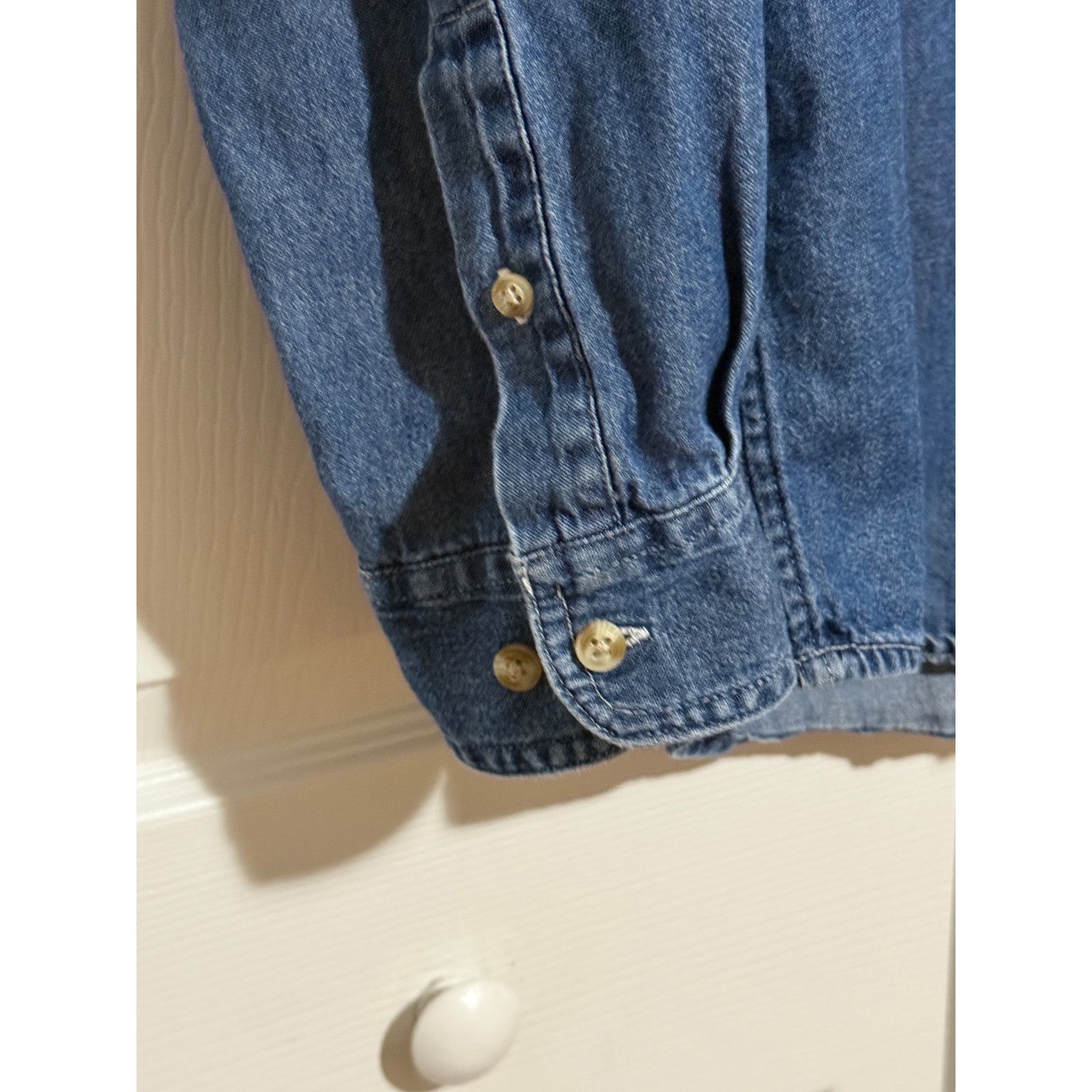 Wolverine Wolverine 100% cotton men’s size M blue denim shirt. Size US M / EU 48-50 / 2 - 6 Thumbnail