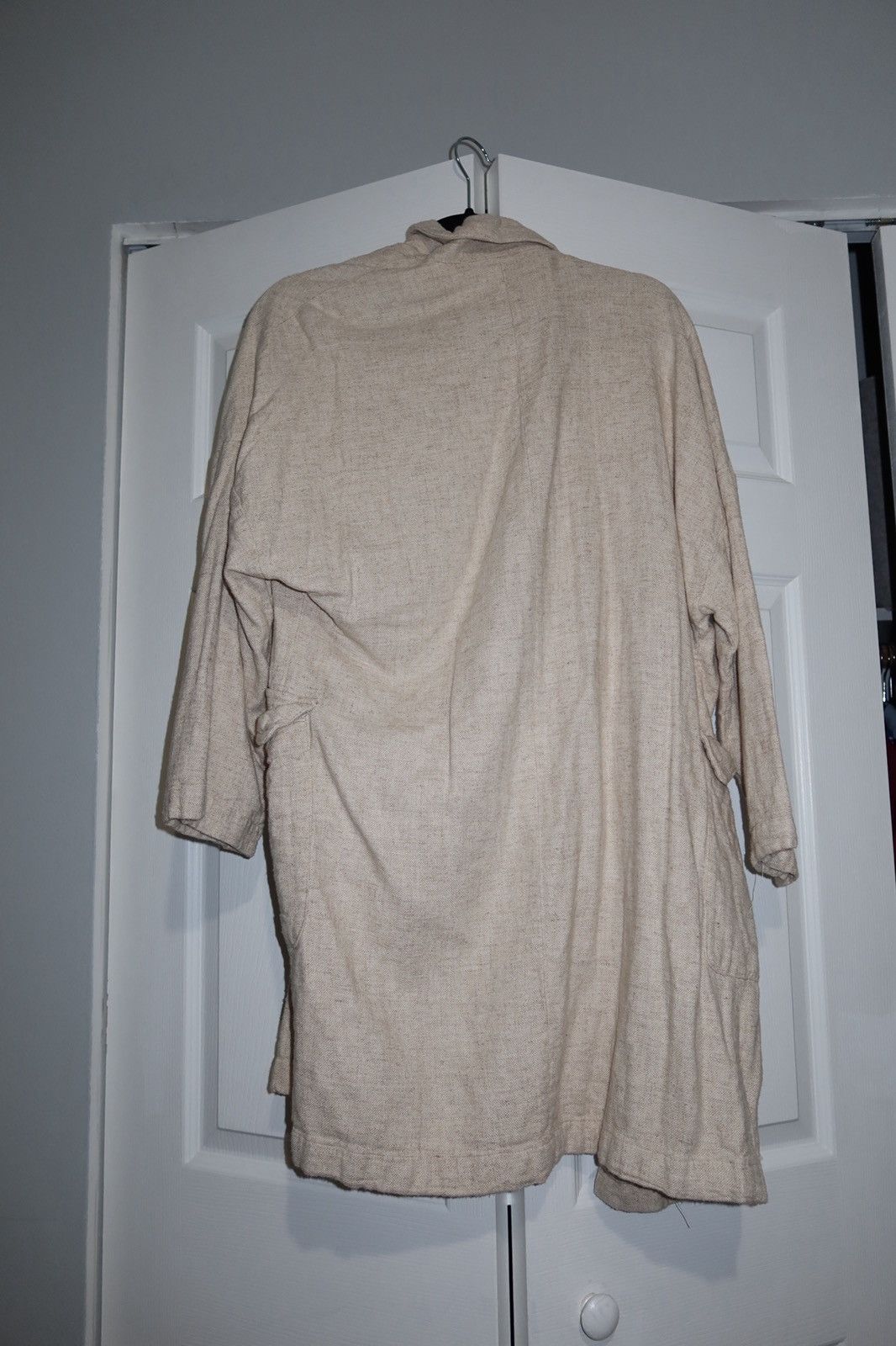 Zara Oversized Beige Textured Coat – Relaxed Fit, Lightly Worn Size S / US 4 / IT 40 - 2 Thumbnail