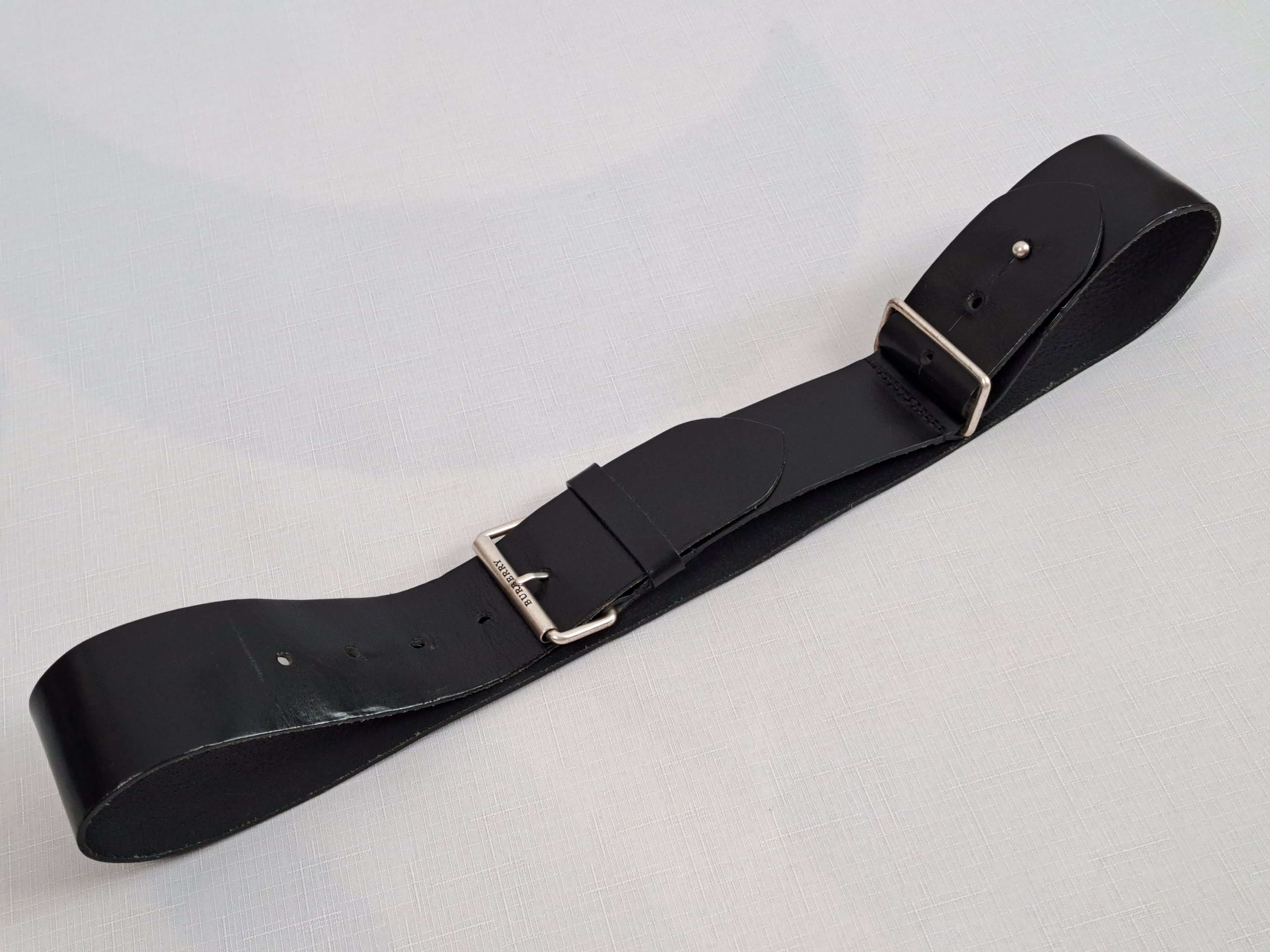 Burberry Burberry London leather belt. Made in England Size ONE SIZE - 6 Thumbnail