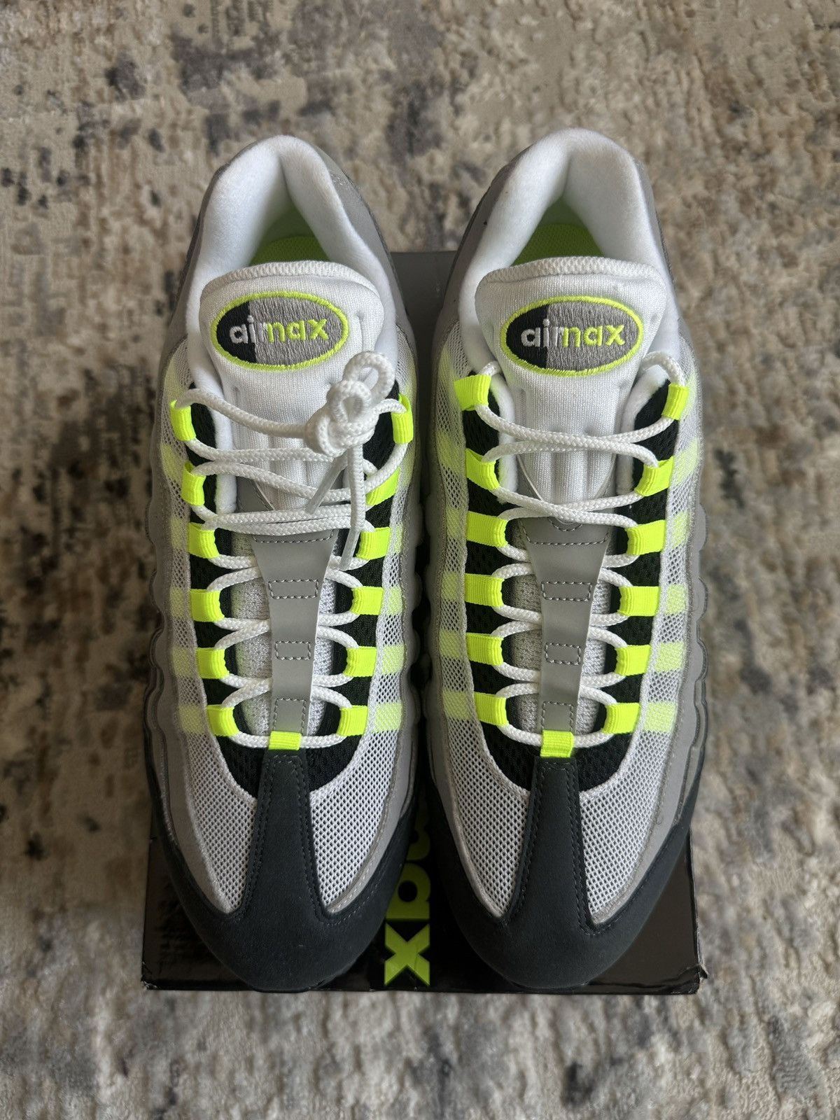 Nike Air Max 95 Néon Big Bubble 2025 Size US 13 / EU 46 - 3 Thumbnail
