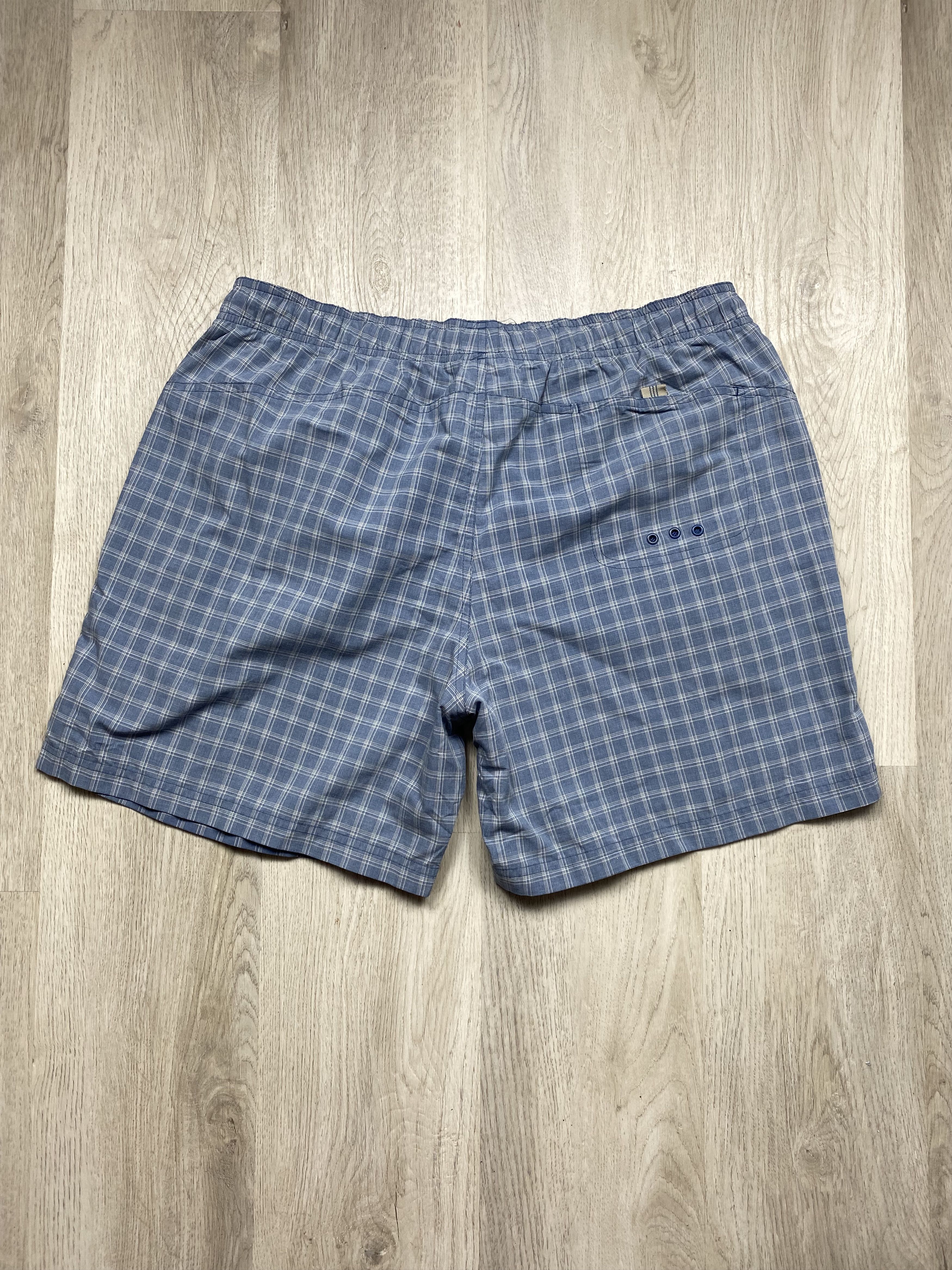 Adidas Adidas Vintage Nylon Shorts Y2K Size US 36 / EU 52 - 6 Thumbnail