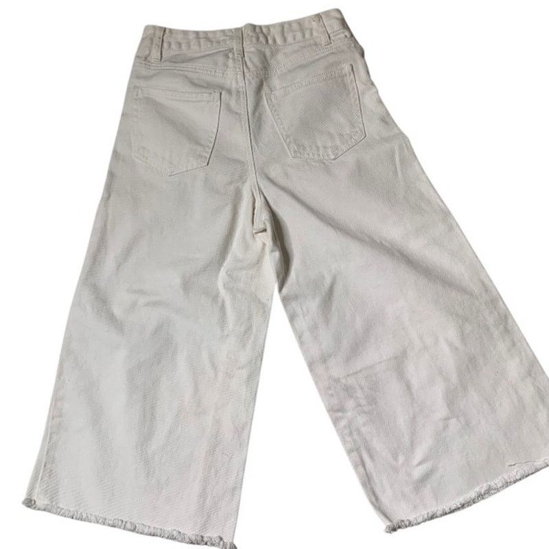 Forever 21 Forever 21 Women's Size 25 Capri Jeans White Denim Hi-Rise Size 26" / US 2 / IT 38 - 6 Thumbnail