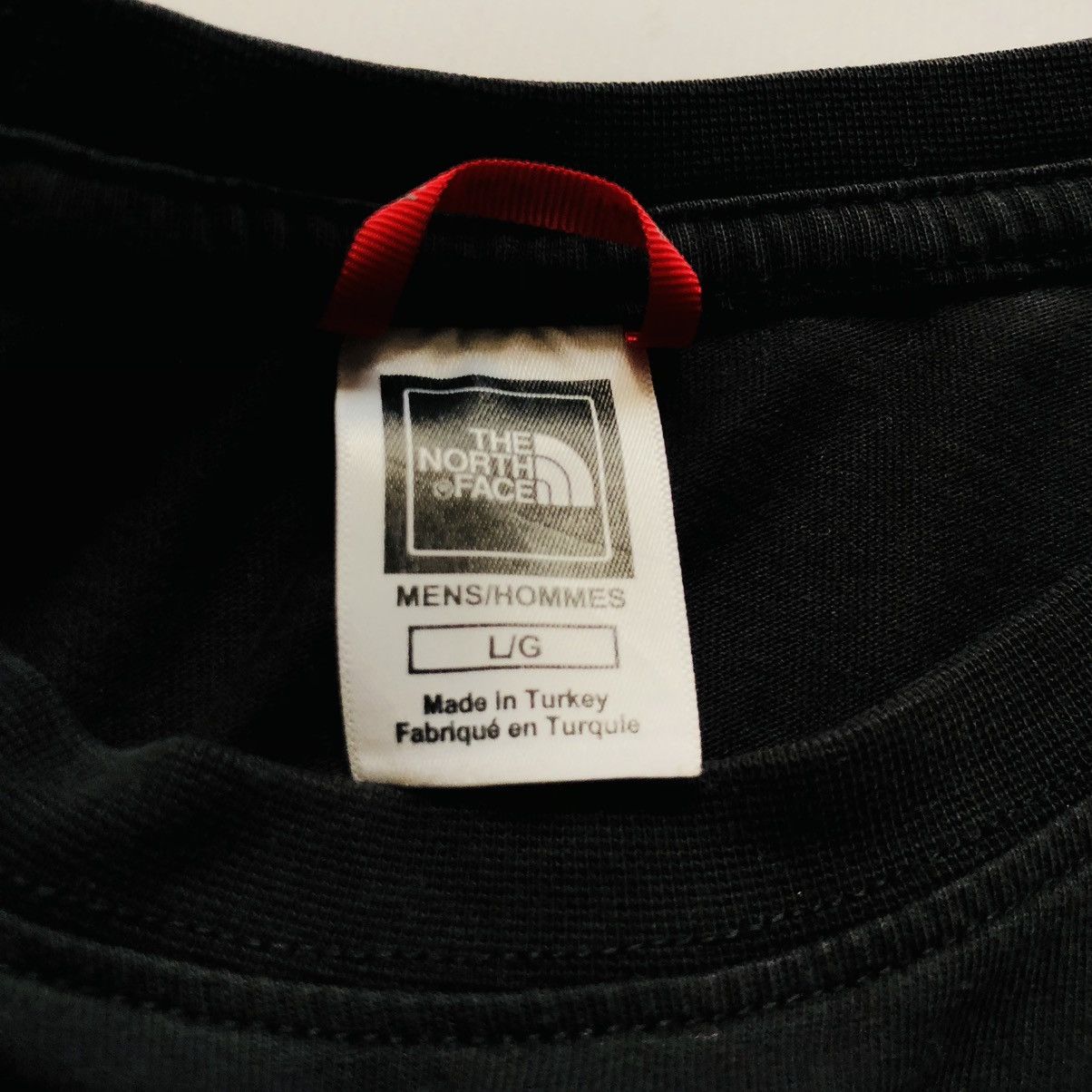 The North Face The North Face black Chest Printed Logo T-shirt Tee Y2K Size US L / EU 52-54 / 3 - 7 Thumbnail