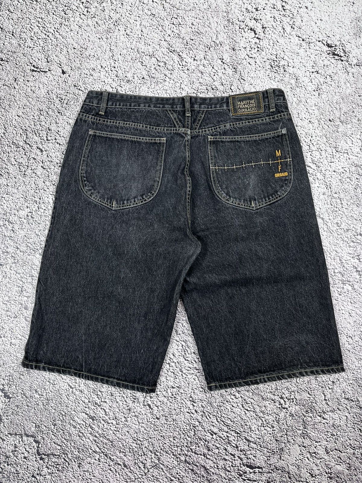 Marithe + Francois Girbaud Vintage 90s Marithe Francois Girbaud Baggy Shorts 38 Size US 38 / EU 54 - 2 Thumbnail