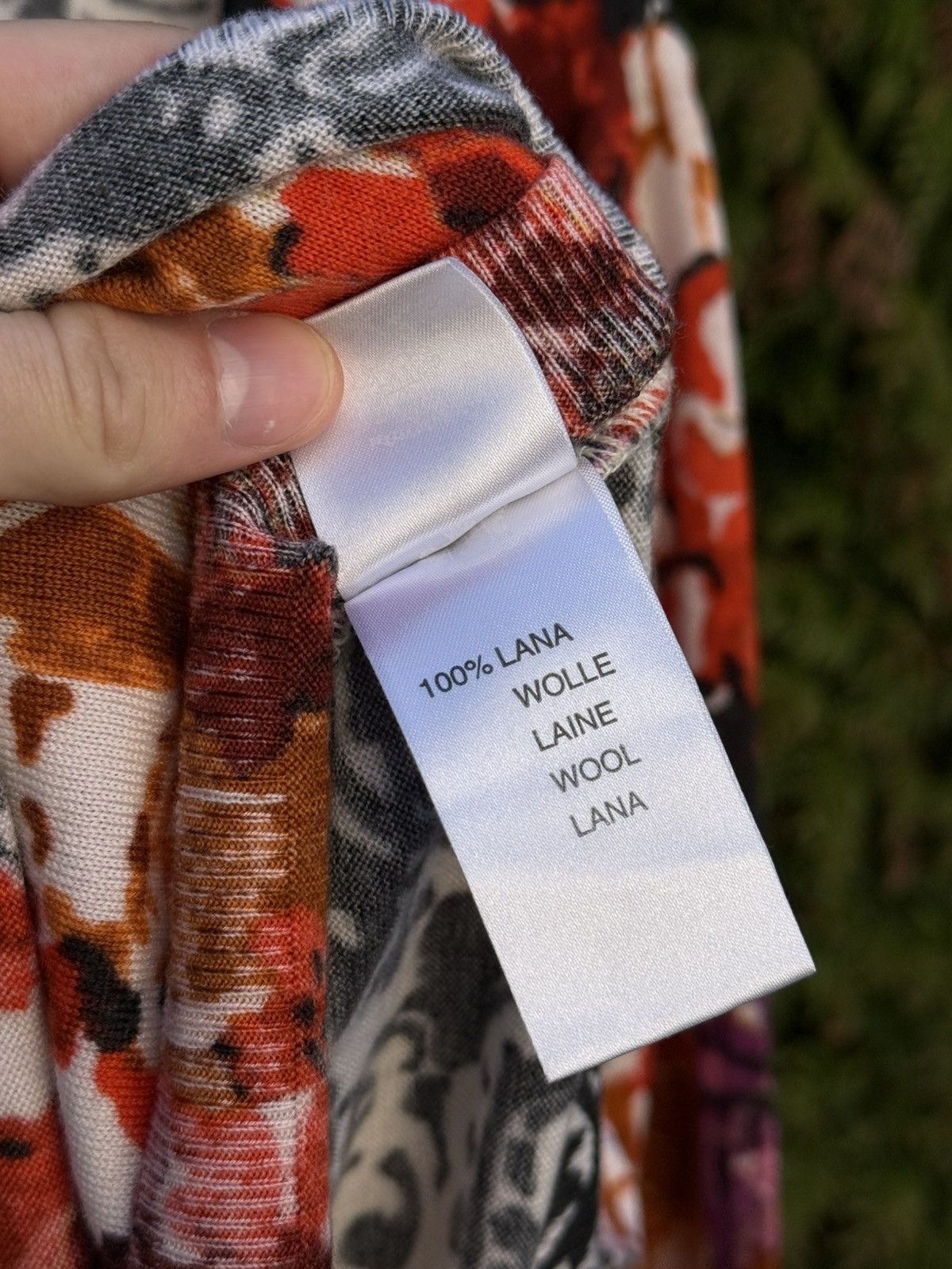 Blumarine Blumarine Floral Wool Cardigan Size M / US 6-8 / IT 42-44 - 6 Thumbnail