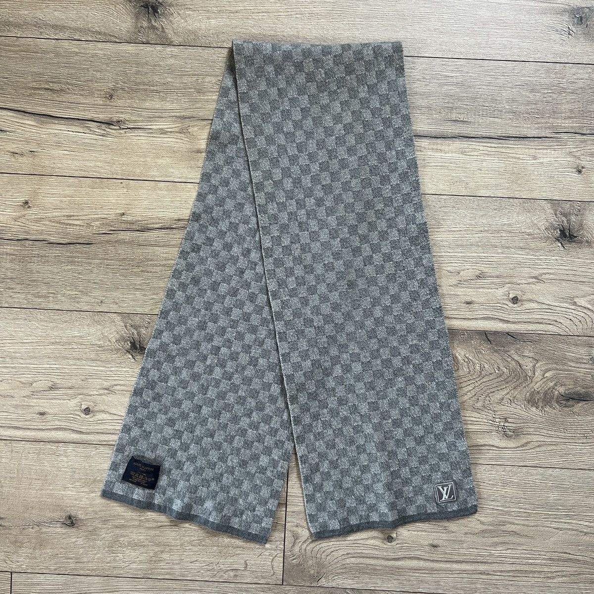 Louis Vuitton Néo Petit Damier Scarf Size ONE SIZE - 1 Thumbnail
