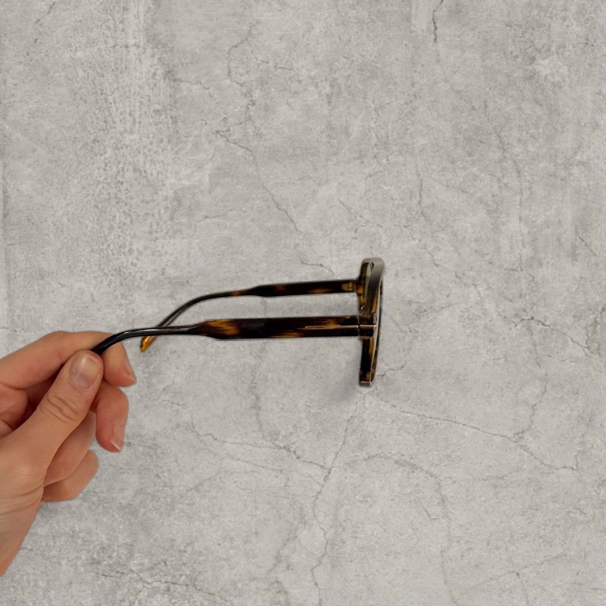 Japanese Brand Aviator sunglasses in green tortoise shell frame. One size Size ONE SIZE - 2 Thumbnail