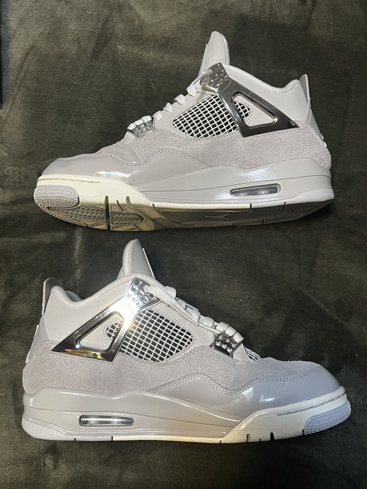 Jordan Brand Frozen Moments ❄️ Size US 9.5 / EU 42-43 - 2 Thumbnail