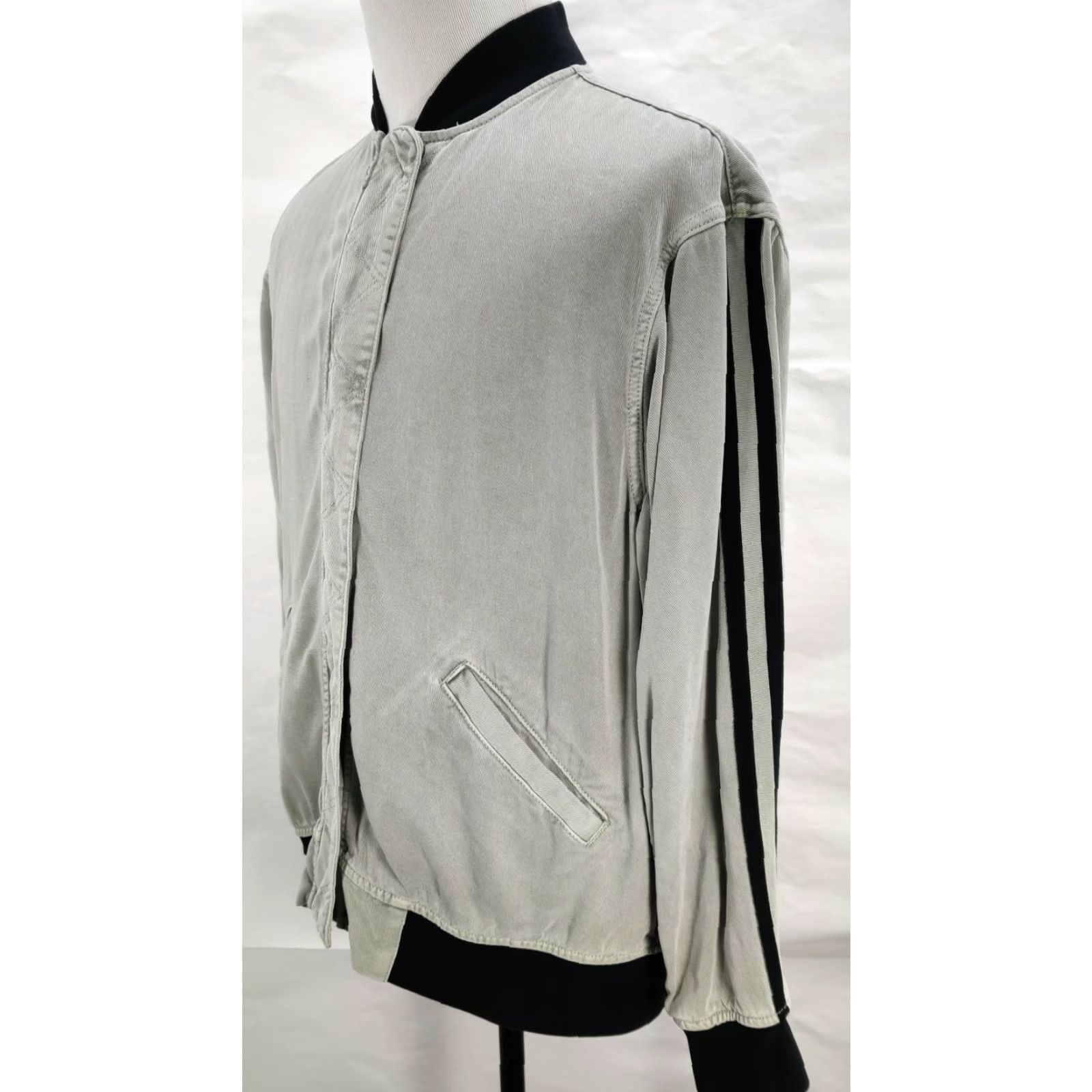 Hudson HUDSON Jeans Bomber Jacket Gray Size M Mens Full Zip Stripes Stand-Up Collar Regular Adults Size US 31 - 5 Thumbnail