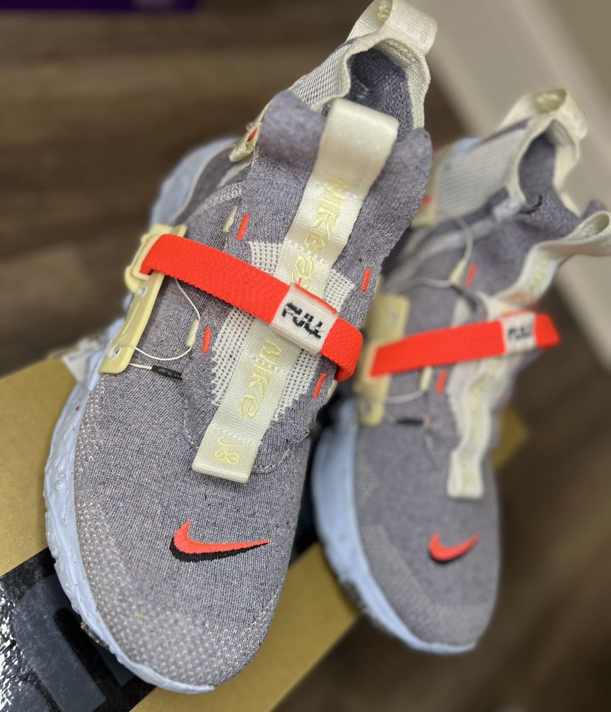Nike NIKE SPACE HIPPIE 03 Size US 5 / EU 37 - 1 Thumbnail