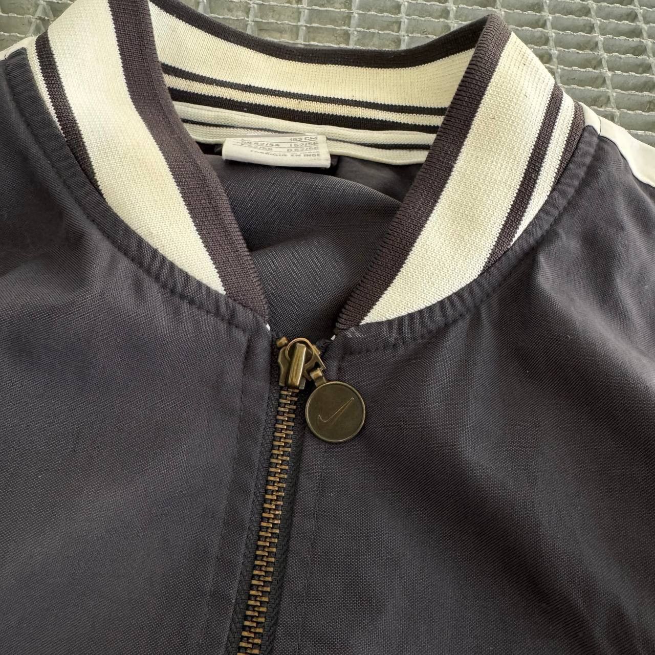 Nike × Vintage Vintage Nike Classic Bomber College Jacket Mini Logo Y2K USA Size US L / EU 52-54 / 3 - 4 Thumbnail