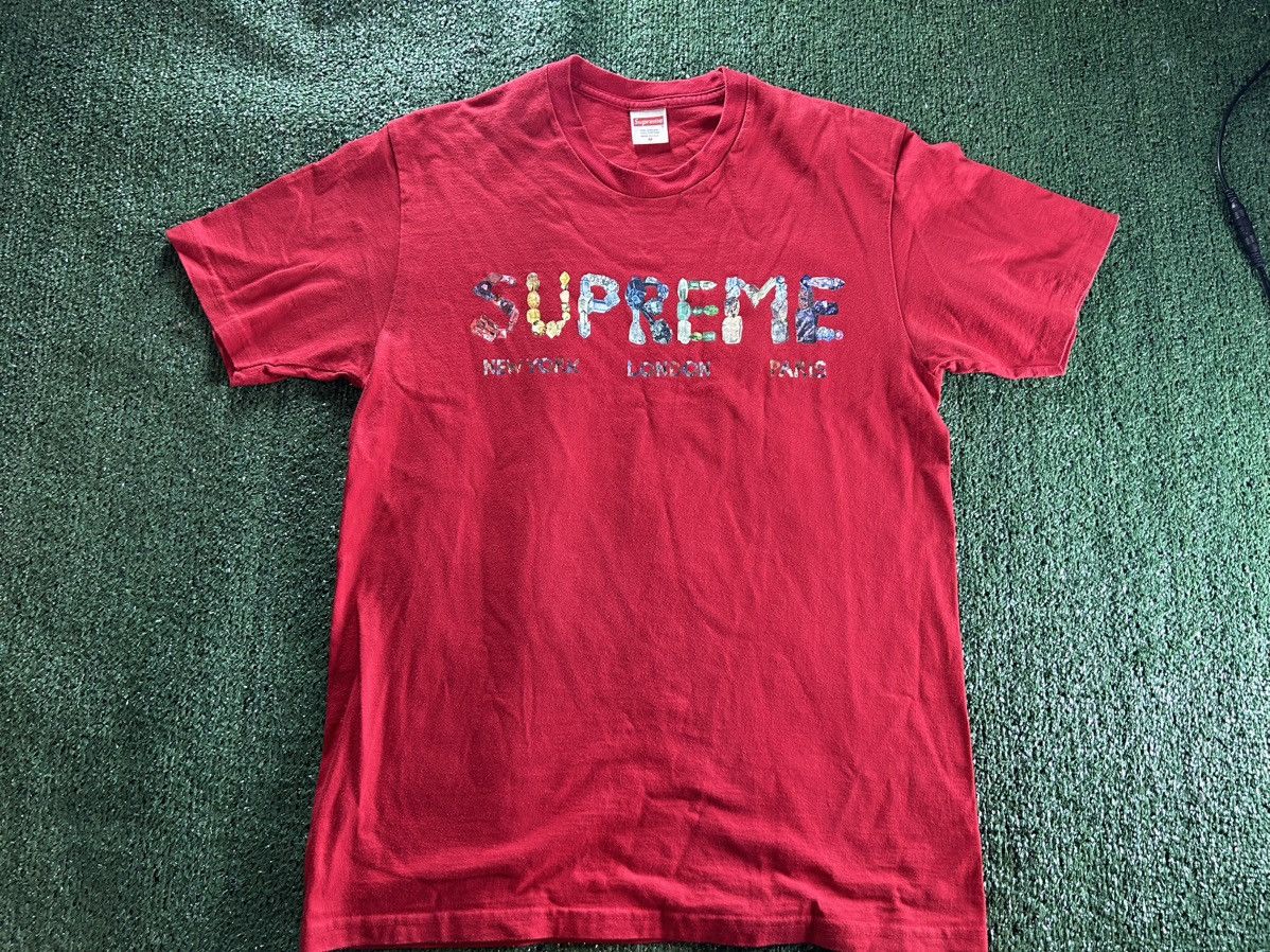 Supreme Supreme Aa SS18 Rocks Tee Red T-shirt men’s size M Size US M / EU 48-50 / 2 - 2 Thumbnail