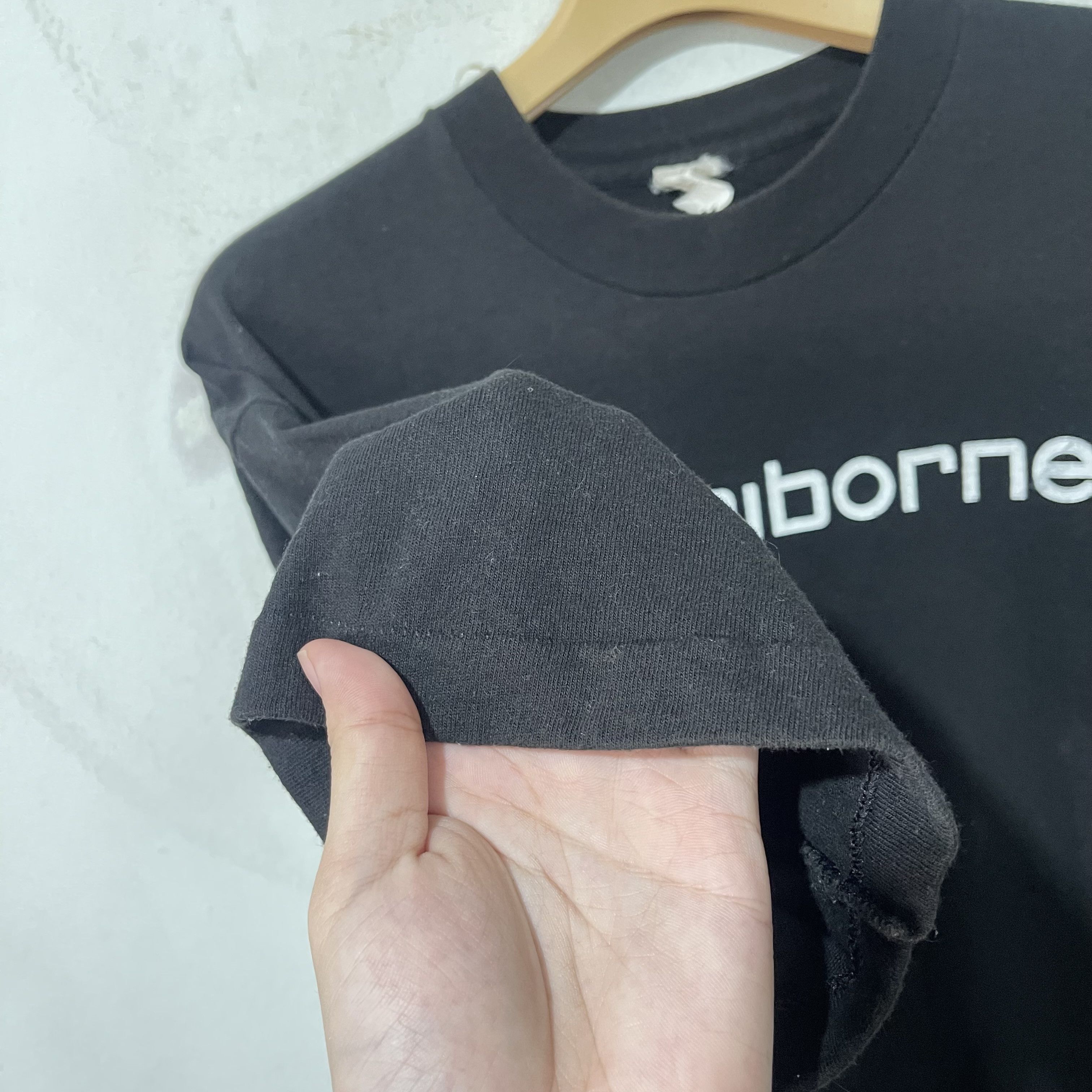 Vintage Vintage 90s Liz Claiborne T-Shirt Size US XL / EU 56 / 4 - 4 Thumbnail